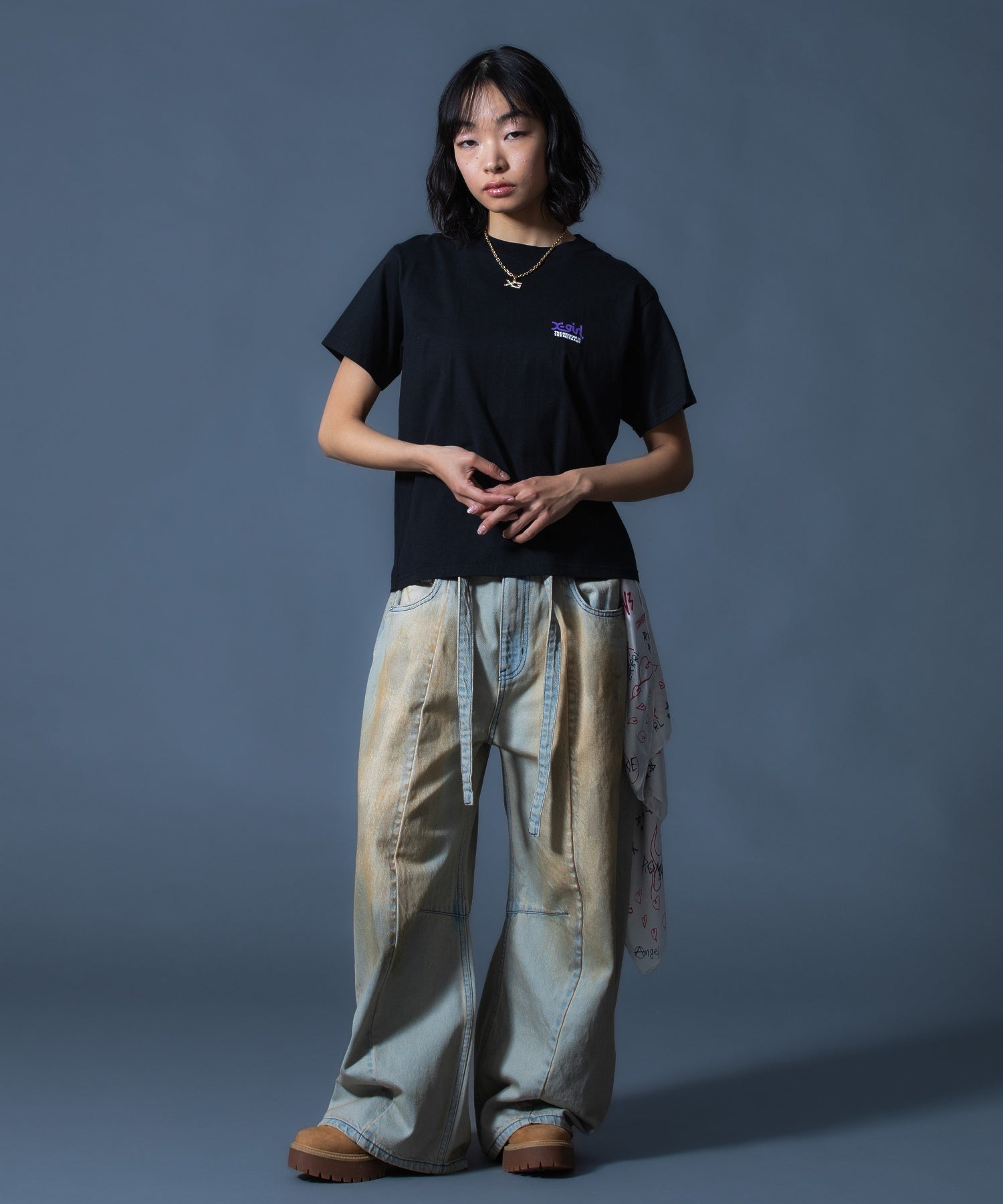 FADED FACE LABEL WIDE BAGGY DENIM PANTS