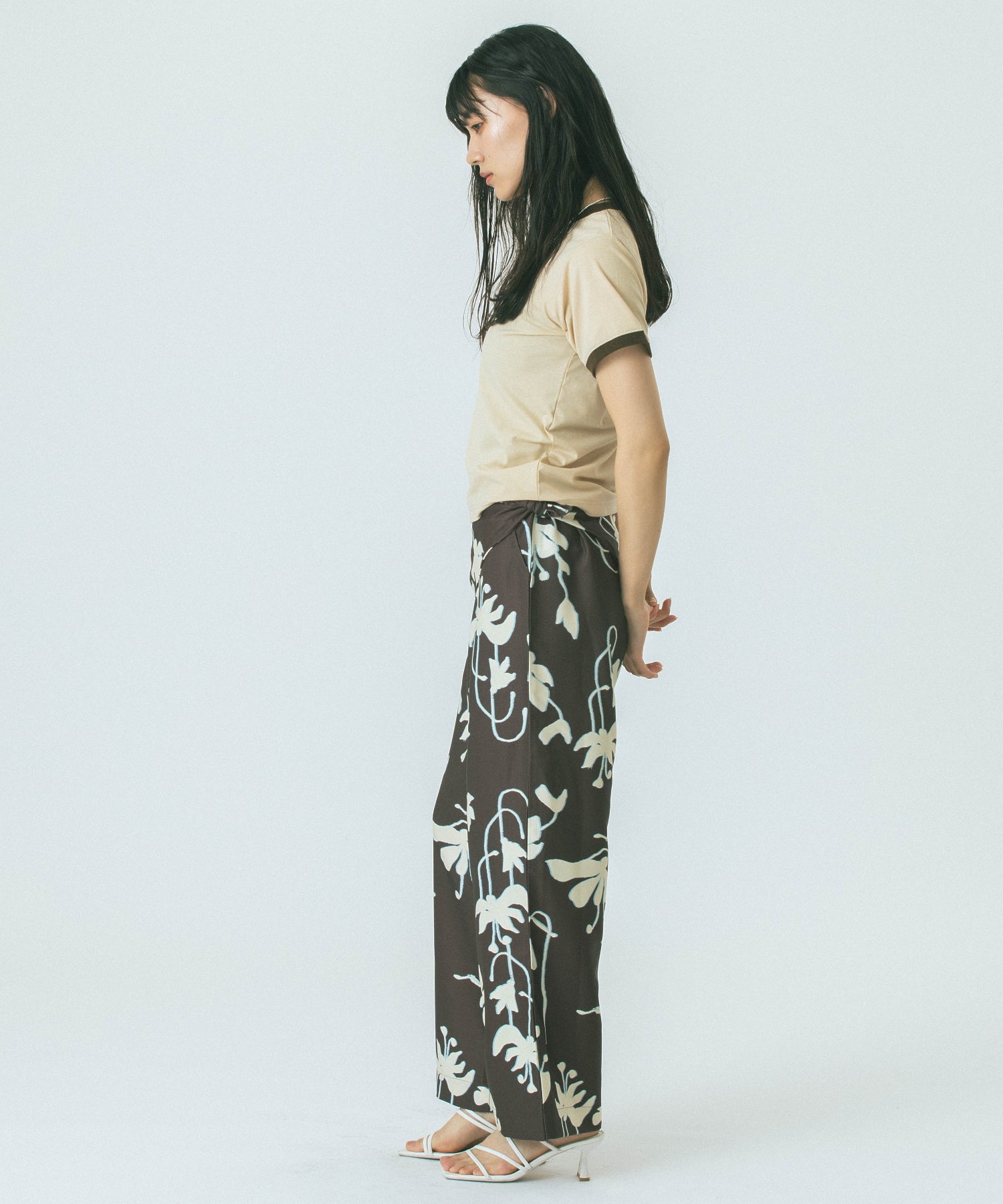 FLOWER PRINT PANTS