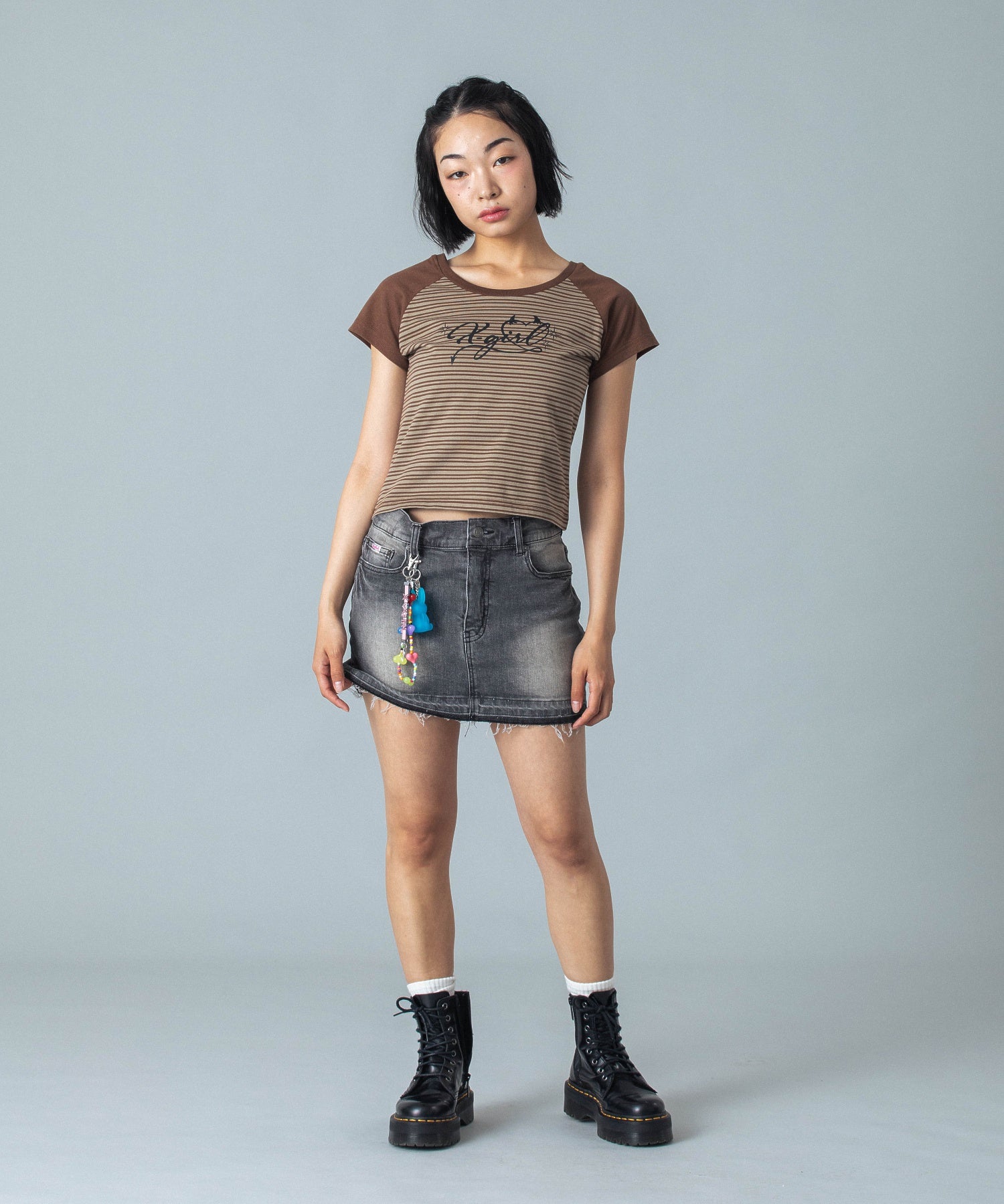 BUTTERFLY POCKET DENIM MINI SKIRT
