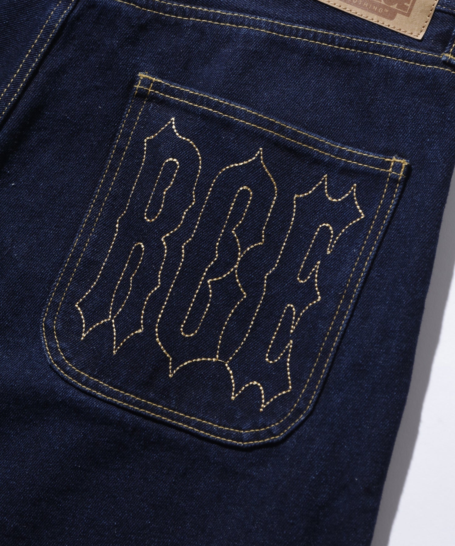STITCHED LOGO DENIM SHORTS