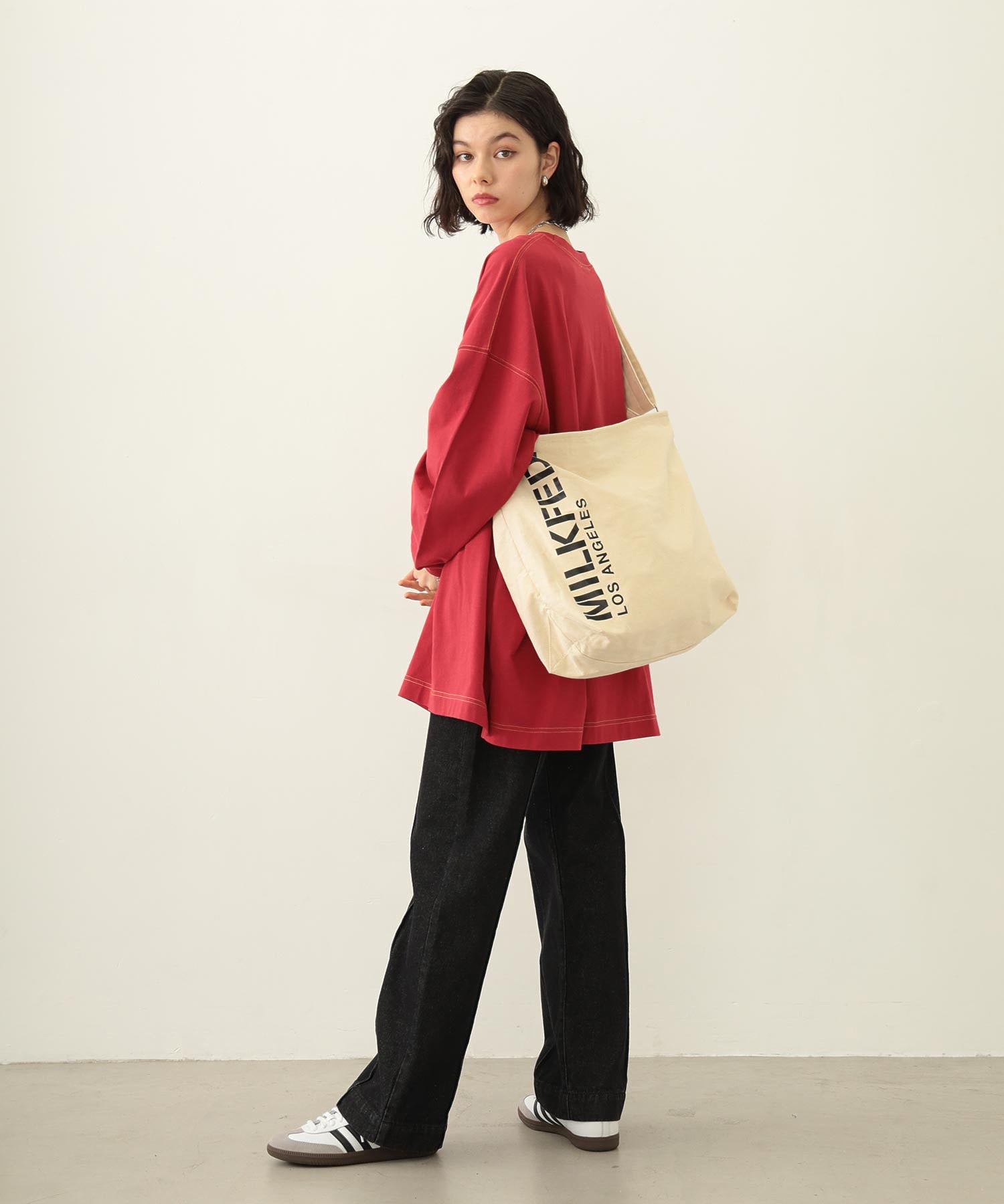 STENCIL LOGO SHOULDER BAG MILKFED.