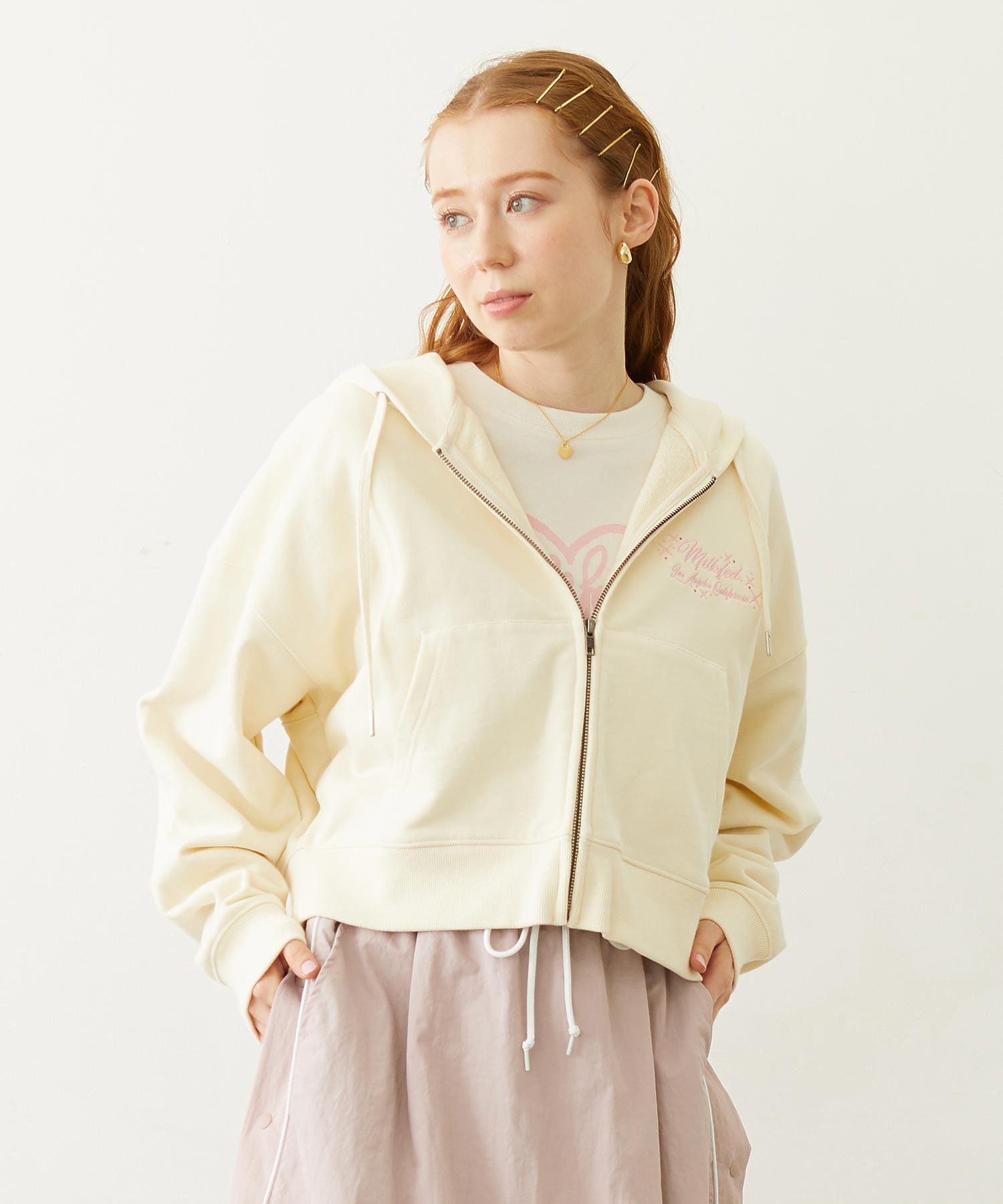 RHINESTONE LOGO SHORT ZIP UP HOODIE