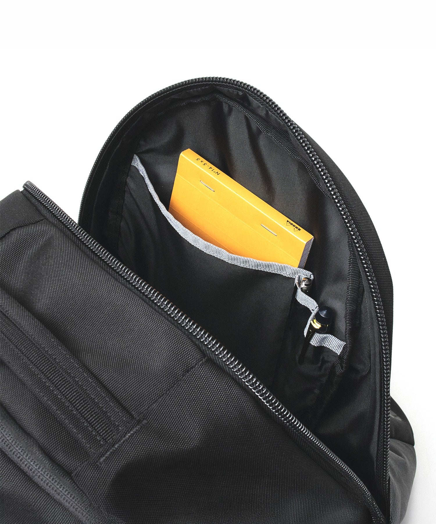 Grid Backpack 23L - Black