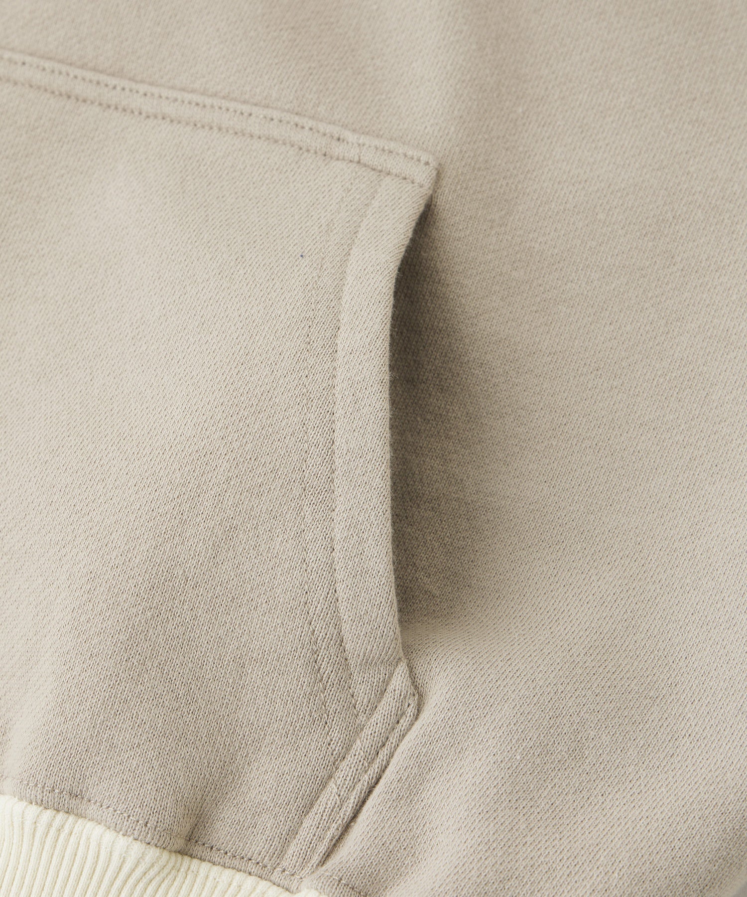 HALF ZIP SWEAT TOP