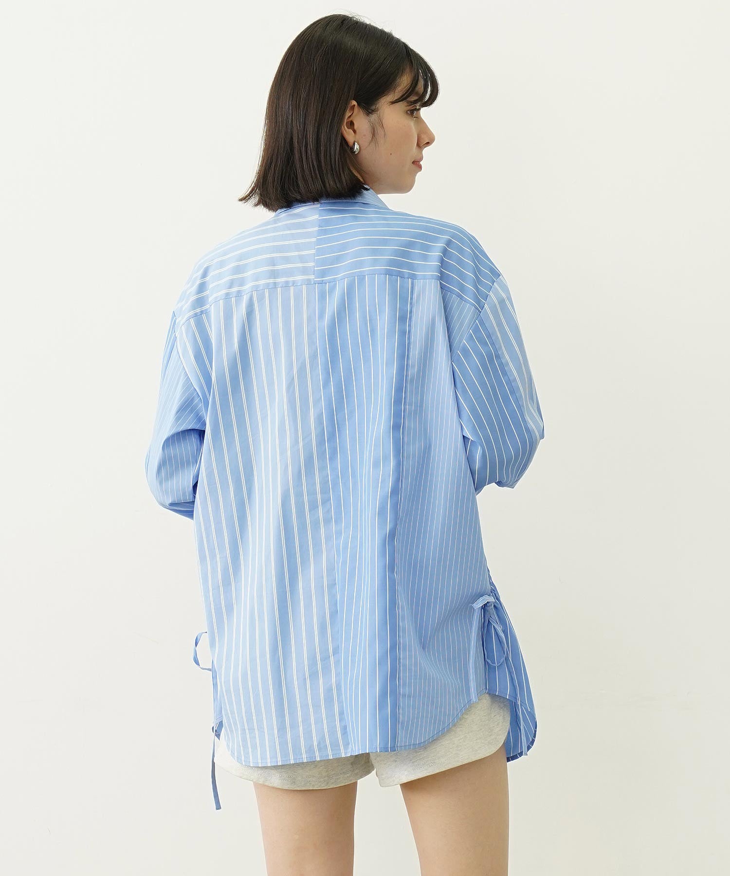 STRIPED SHIRRING SHIRT