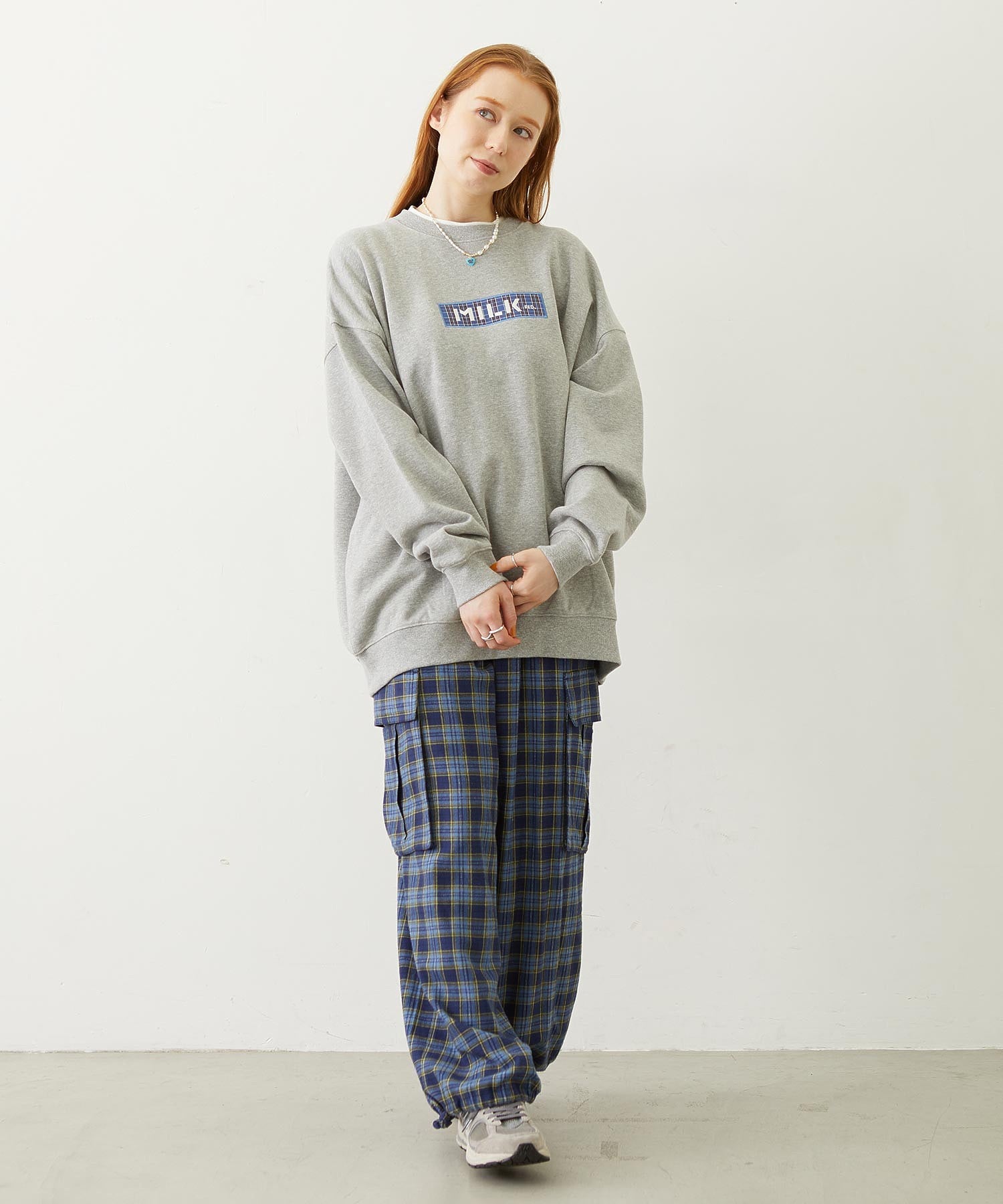 CHECKERED BAR LOGO SWEAT TOP