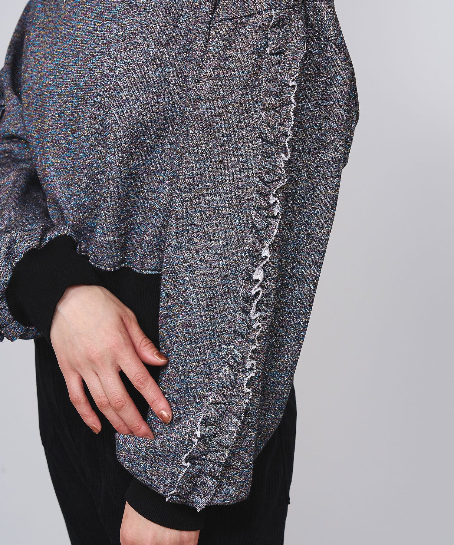 LAME RUFFLE SLEEVE SWEAT