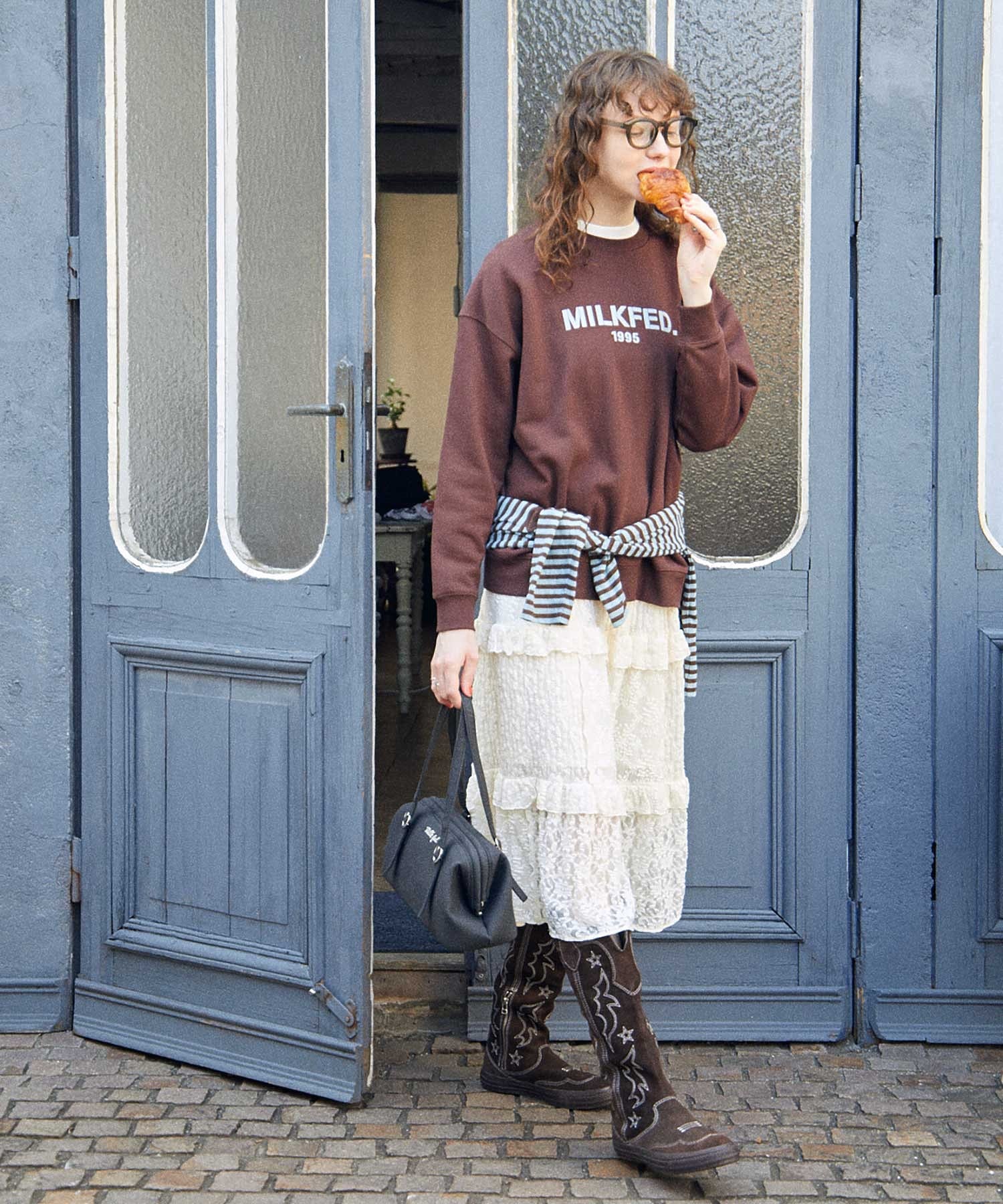 CHERRY ELBOW CARDIGAN