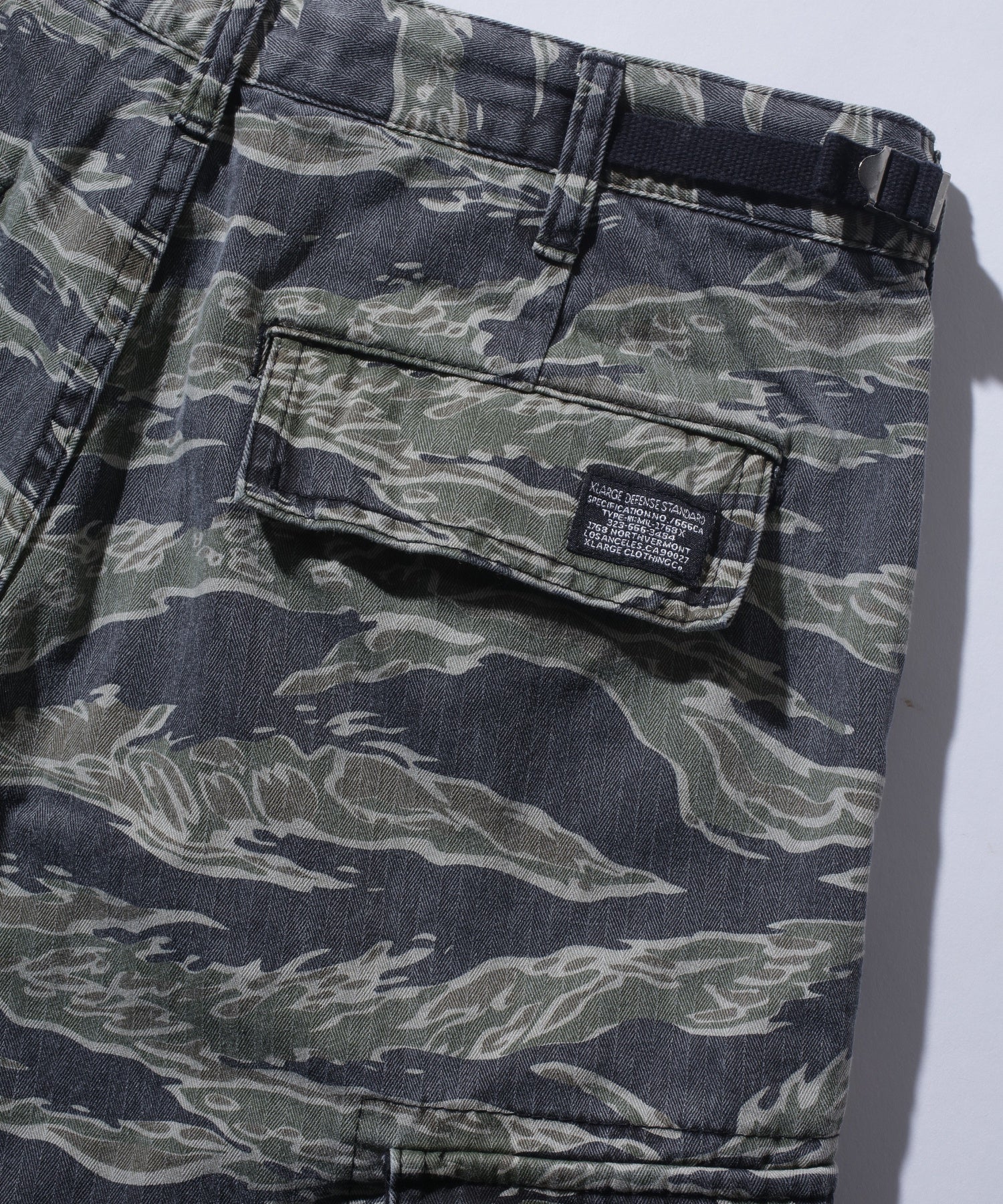 TIGER CAMO CARGO PANTS