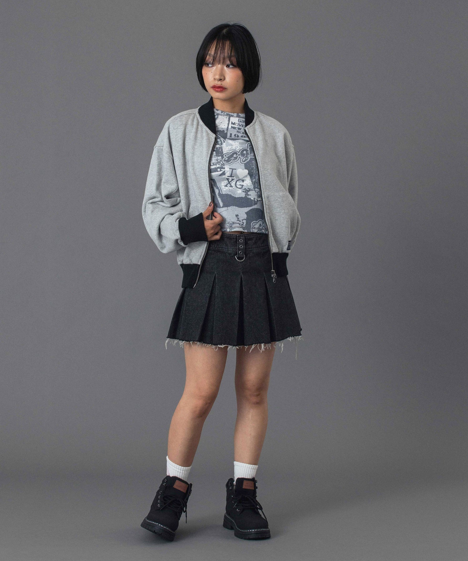 BOX PLEAT DENIM MINI SKIRT