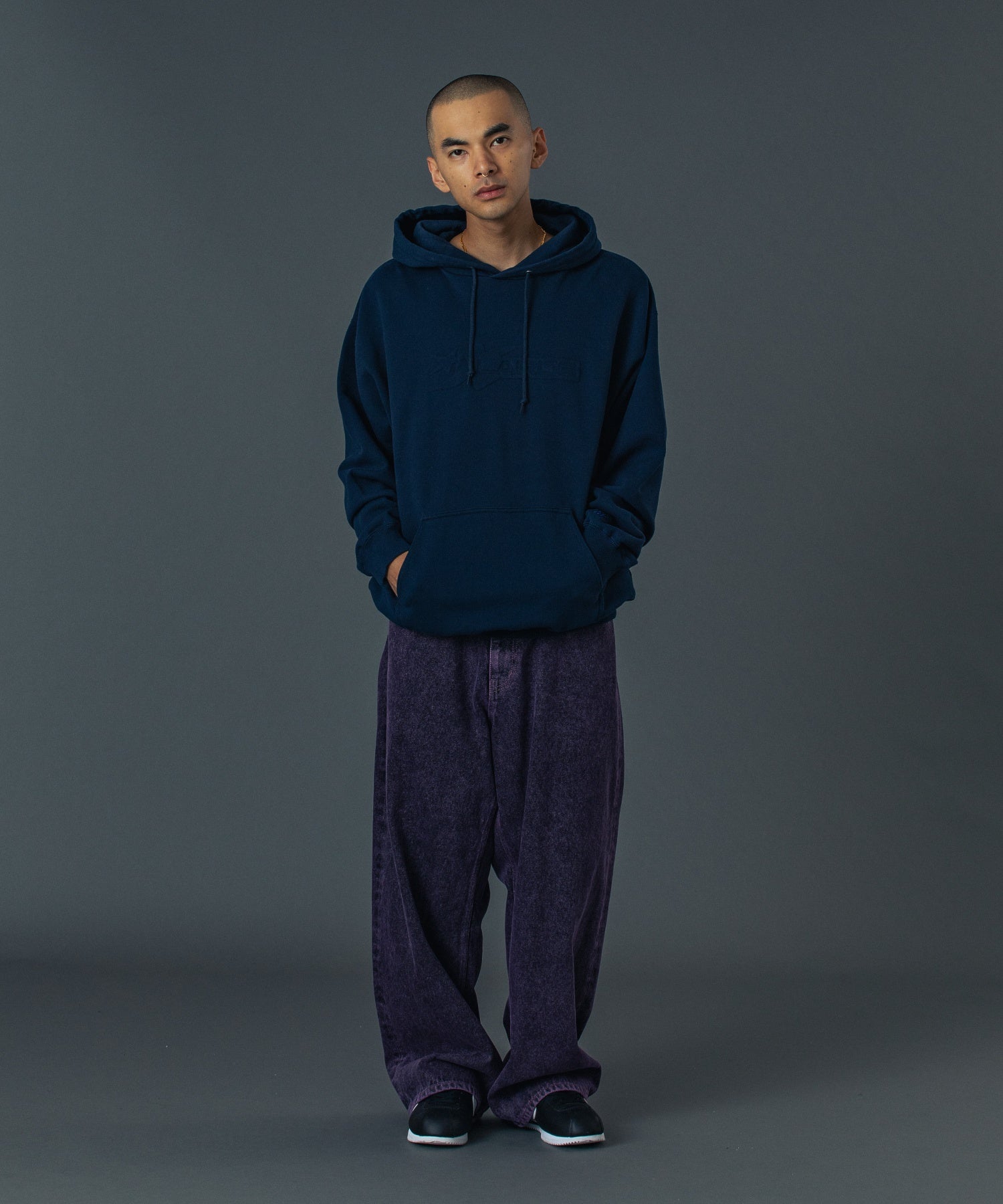 EMBOSSED DENIM PANTS