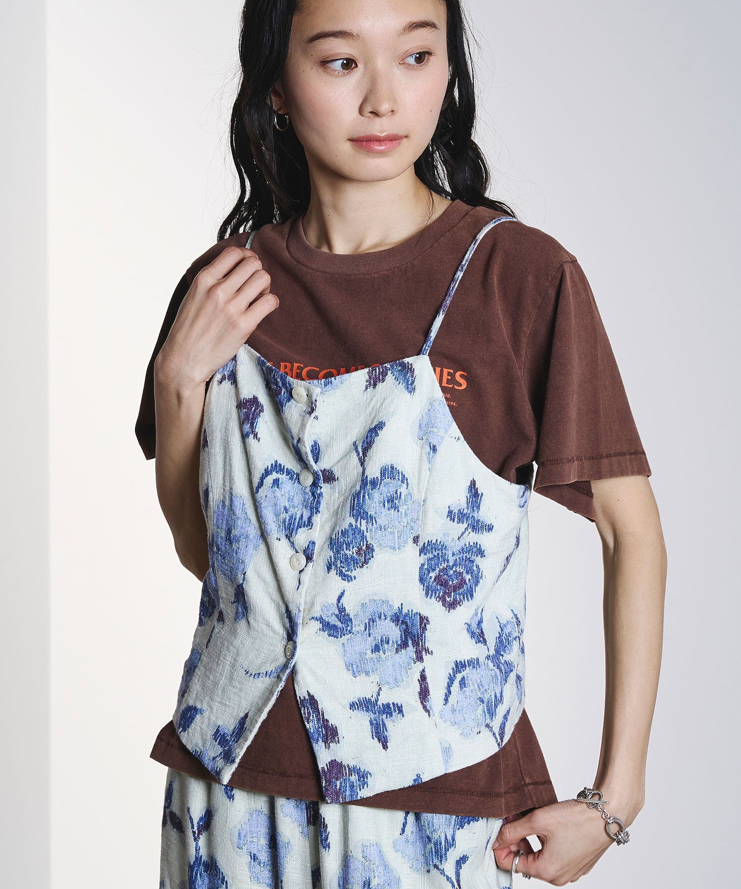 ROSE PRINT VEST