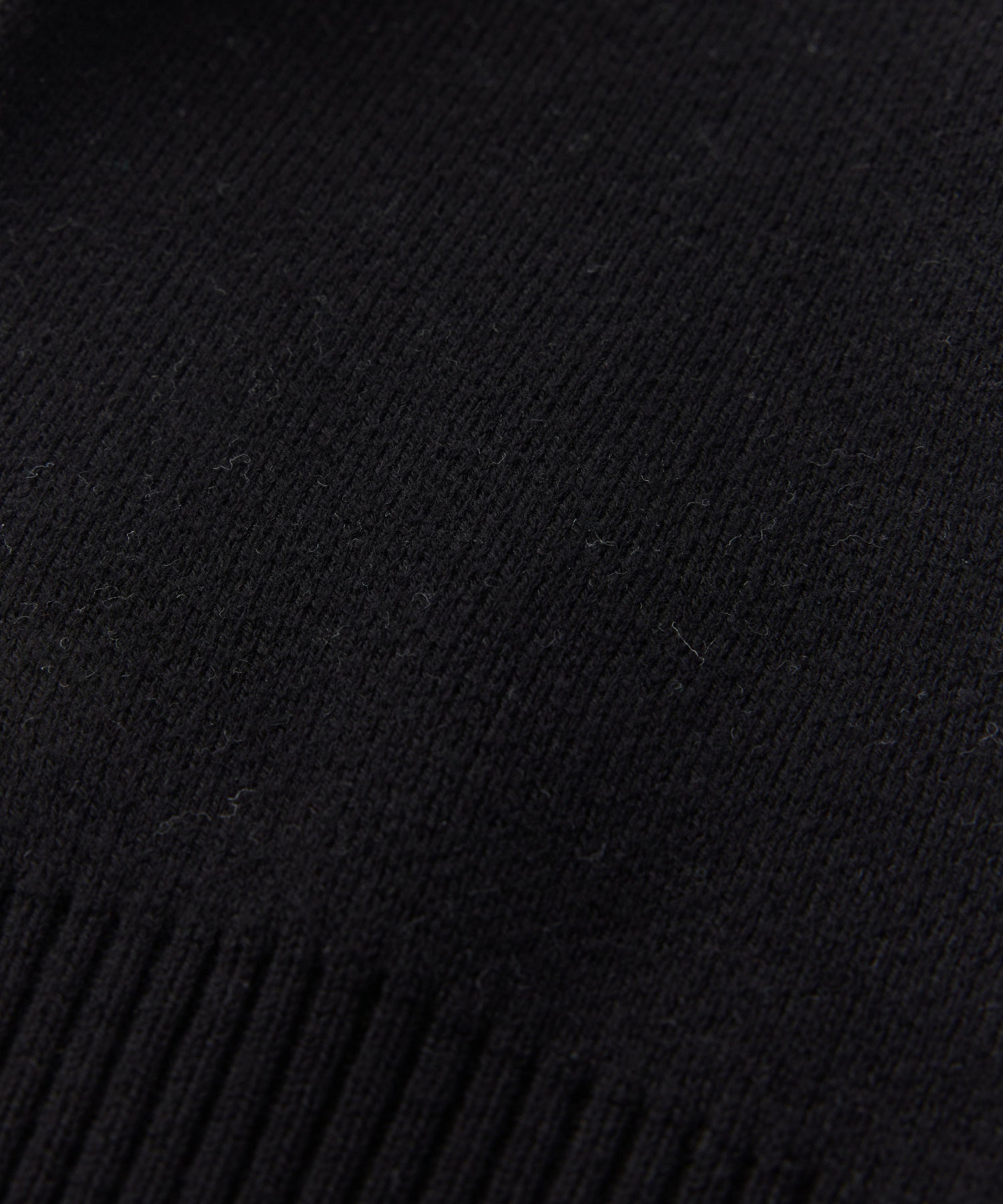 NUMBER JACQUARD COMPACT KNIT TOP