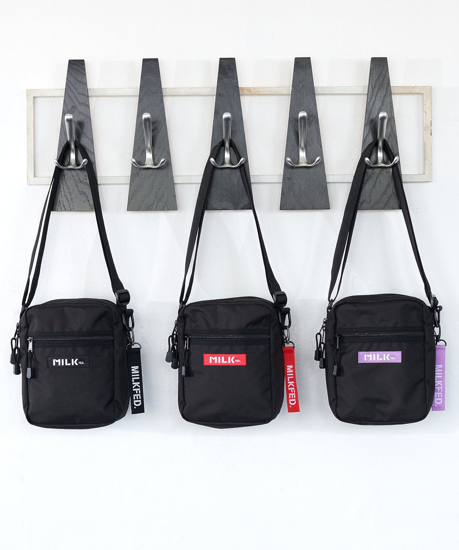 RECTANGLE SHOULDER BAG MILKFED.