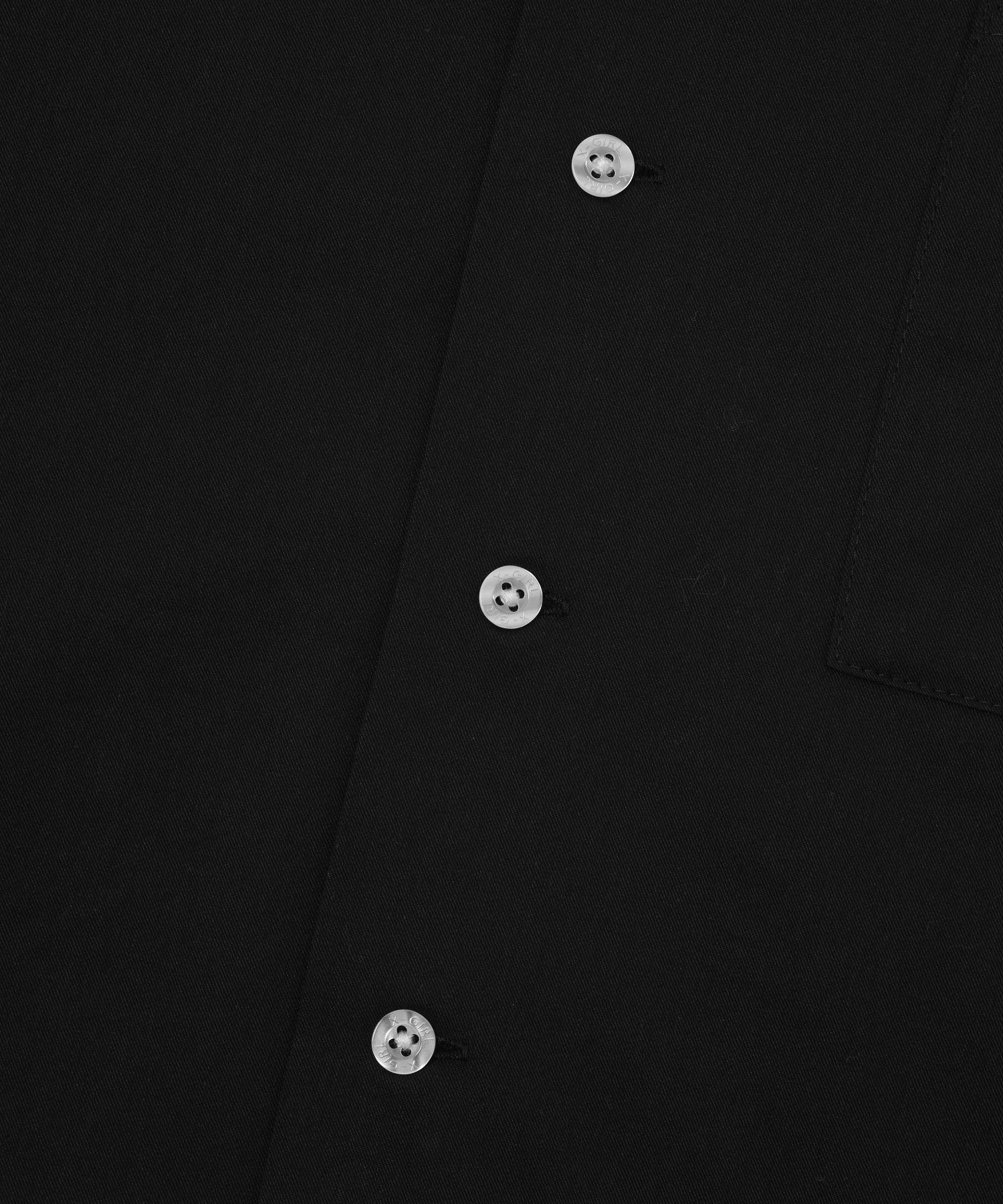 ARCH LOGO AND FACE OPEN COLLAR CROPPED SHIRT