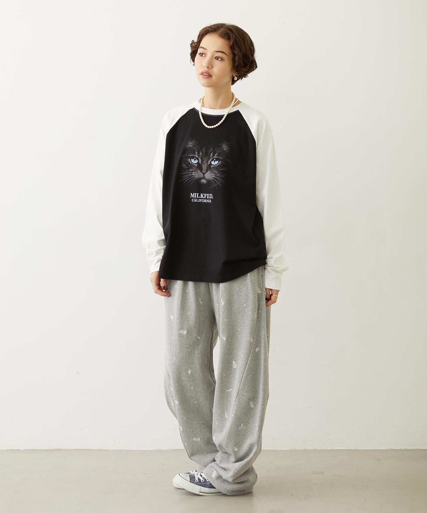 CAT HEART EYES B/B TEE