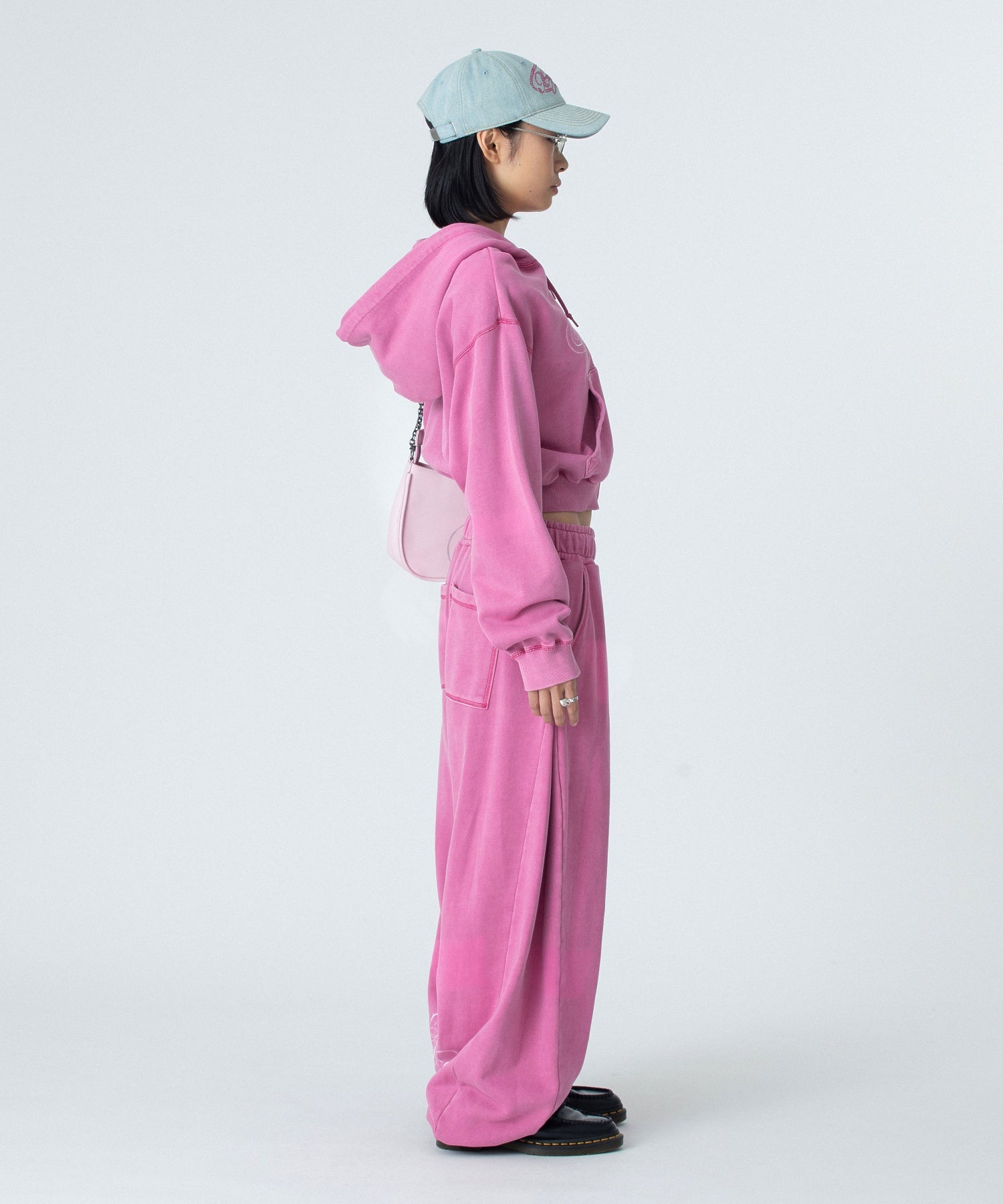 PIGMENT DYED SCRIPT LOGO COMPACT ZIP UP SWEAT HOODIE