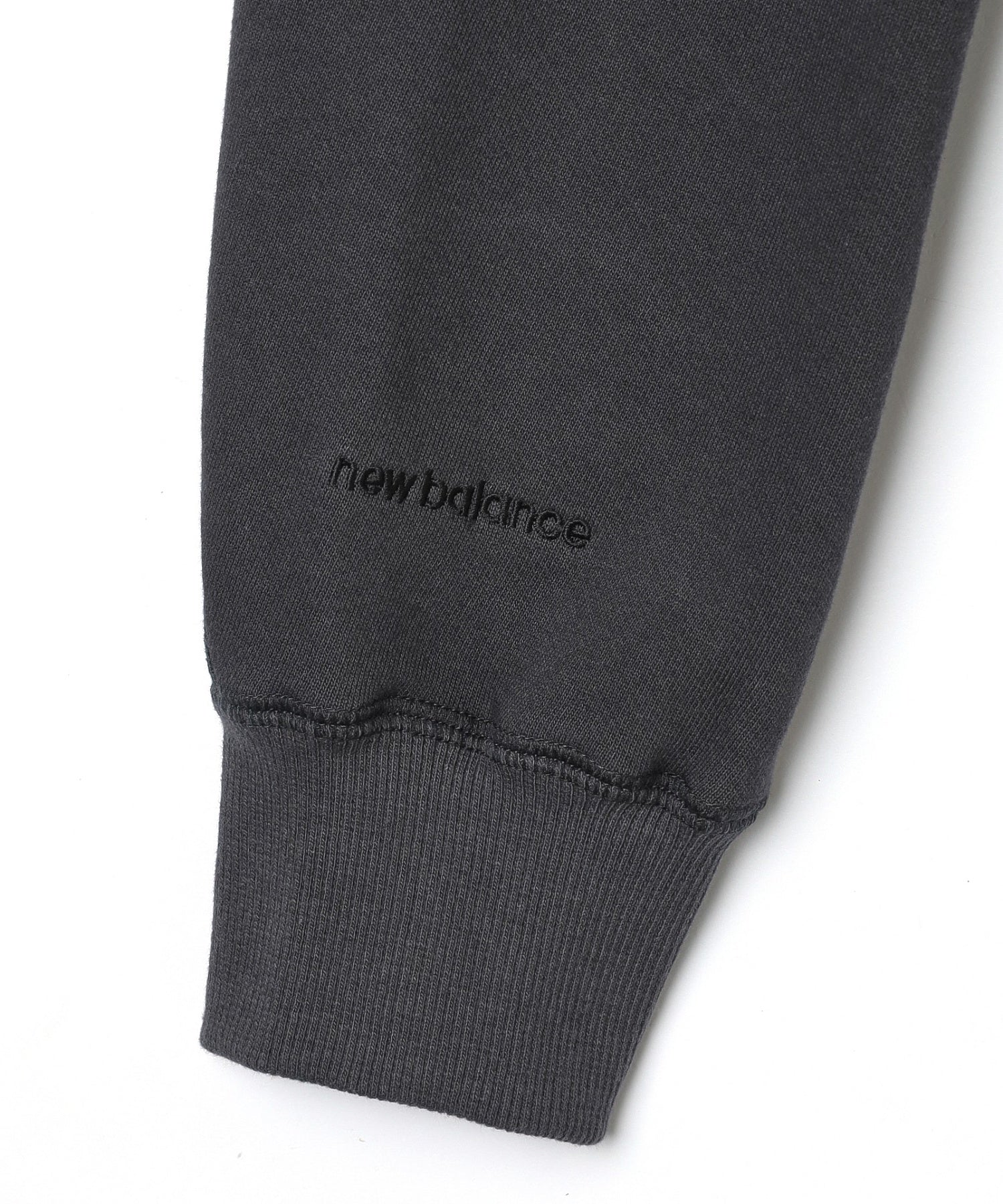 NEW BALANCE/ニューバランス/NB Grey Regular fit crew neck MT61H143