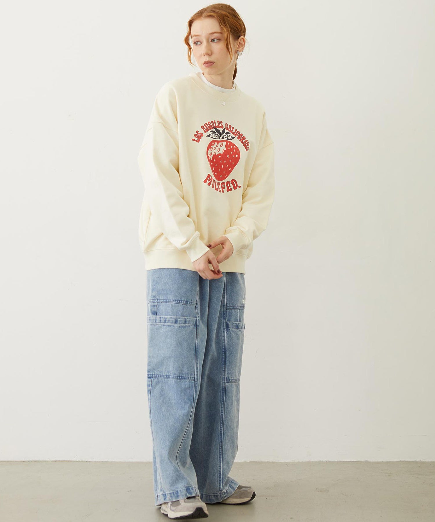 STRAWBERRY SWEAT TOP