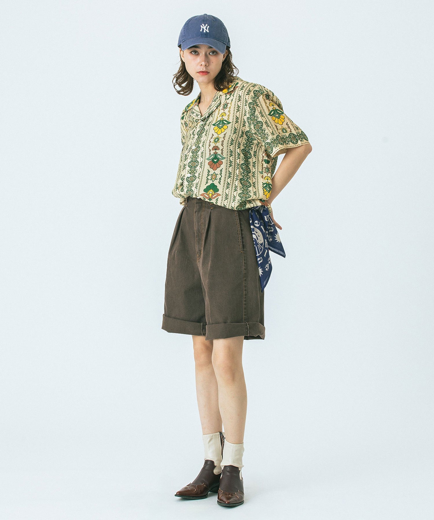 CREOLME/TUCK HALF PANTS