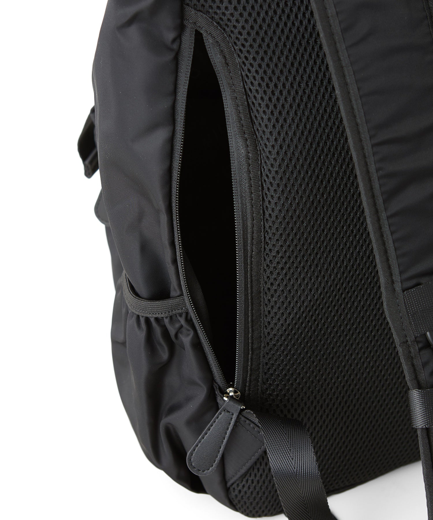 LOGO PLATE BACKPACK MILKFED.