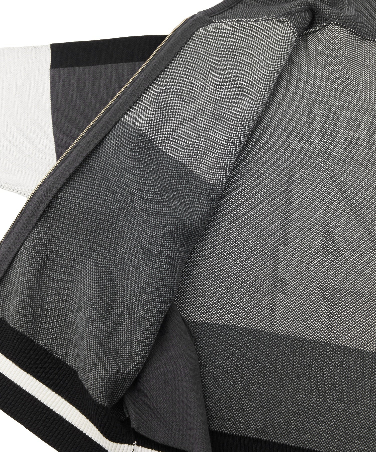 NUMBER AND LOGO JACQUARD ZIP UP KNIT TOP
