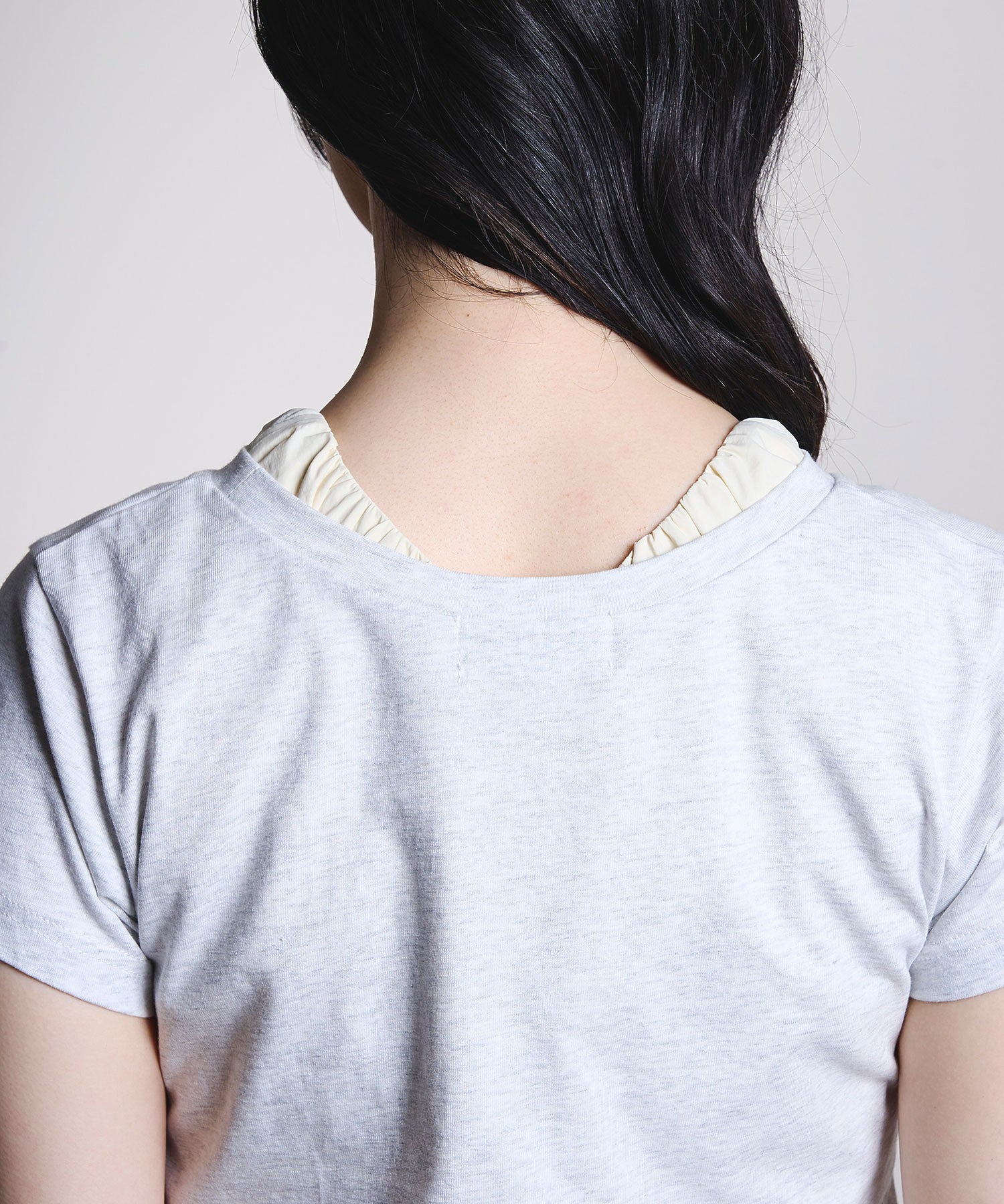 FRILL HEM TOP