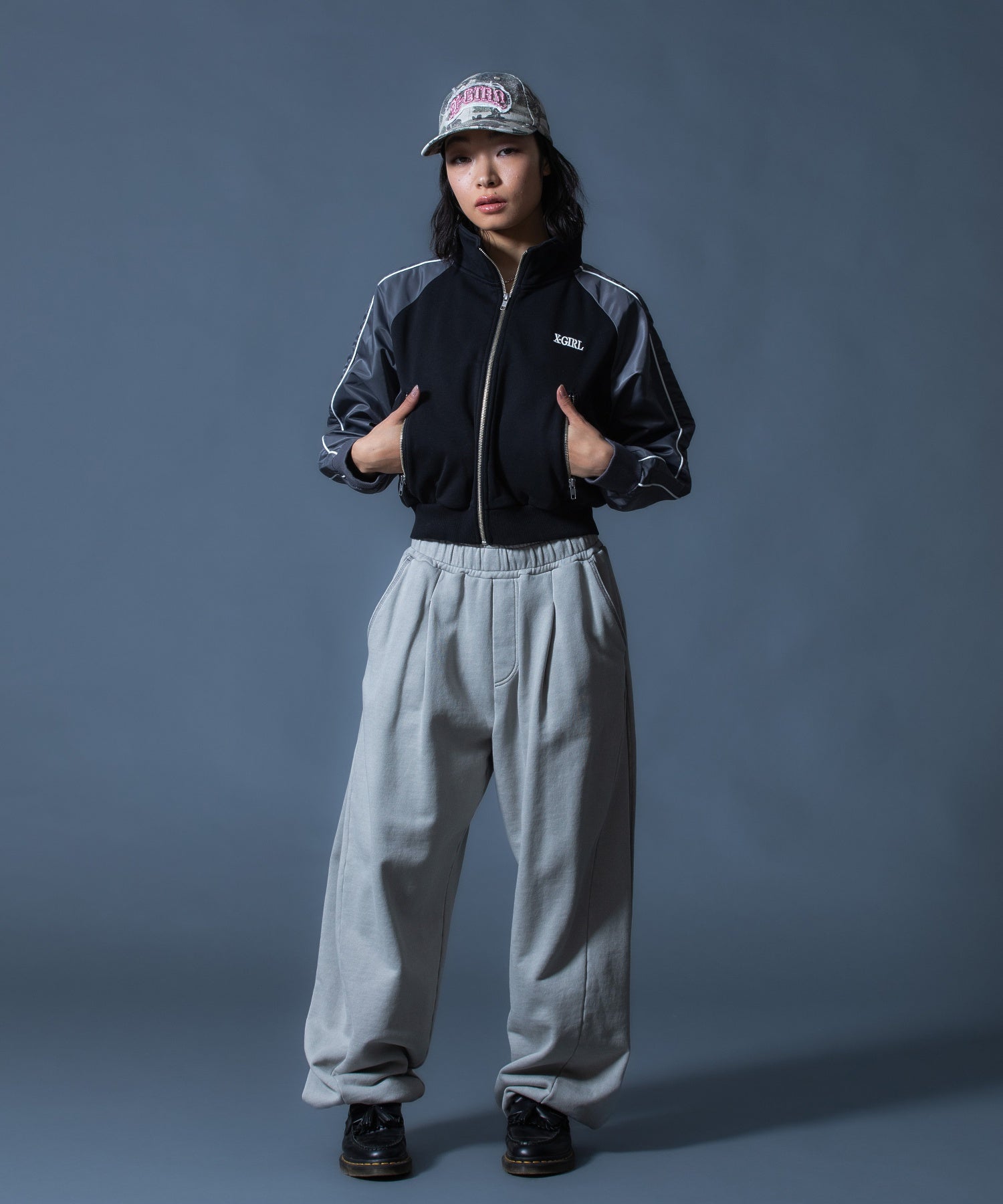 WOVEN MIX SWEAT ZIP UP TOP