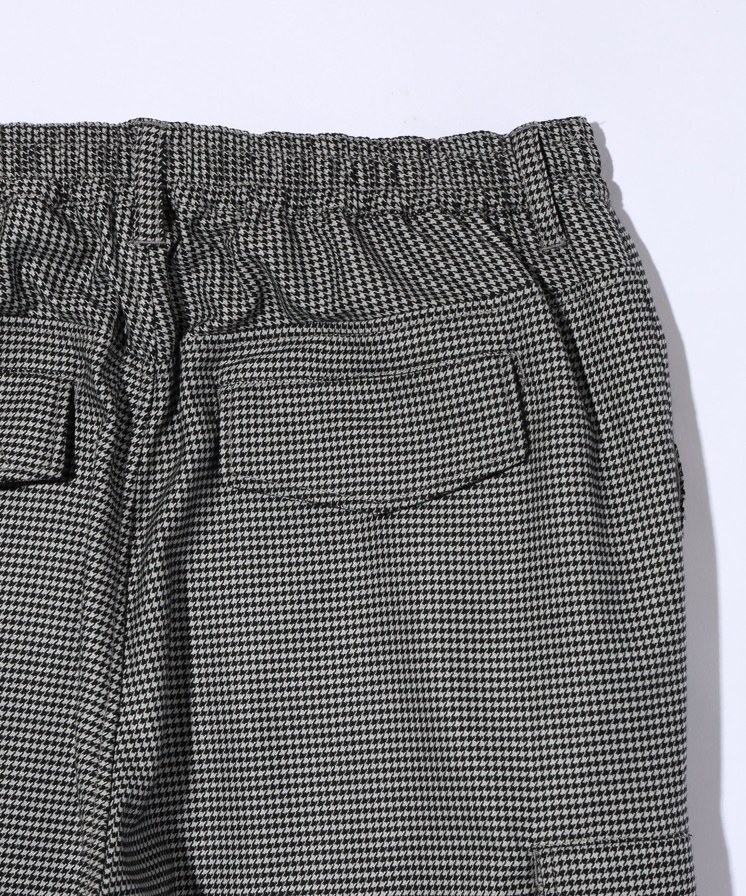 HOUNDSTOOTH PATTERN CARGO PANTS