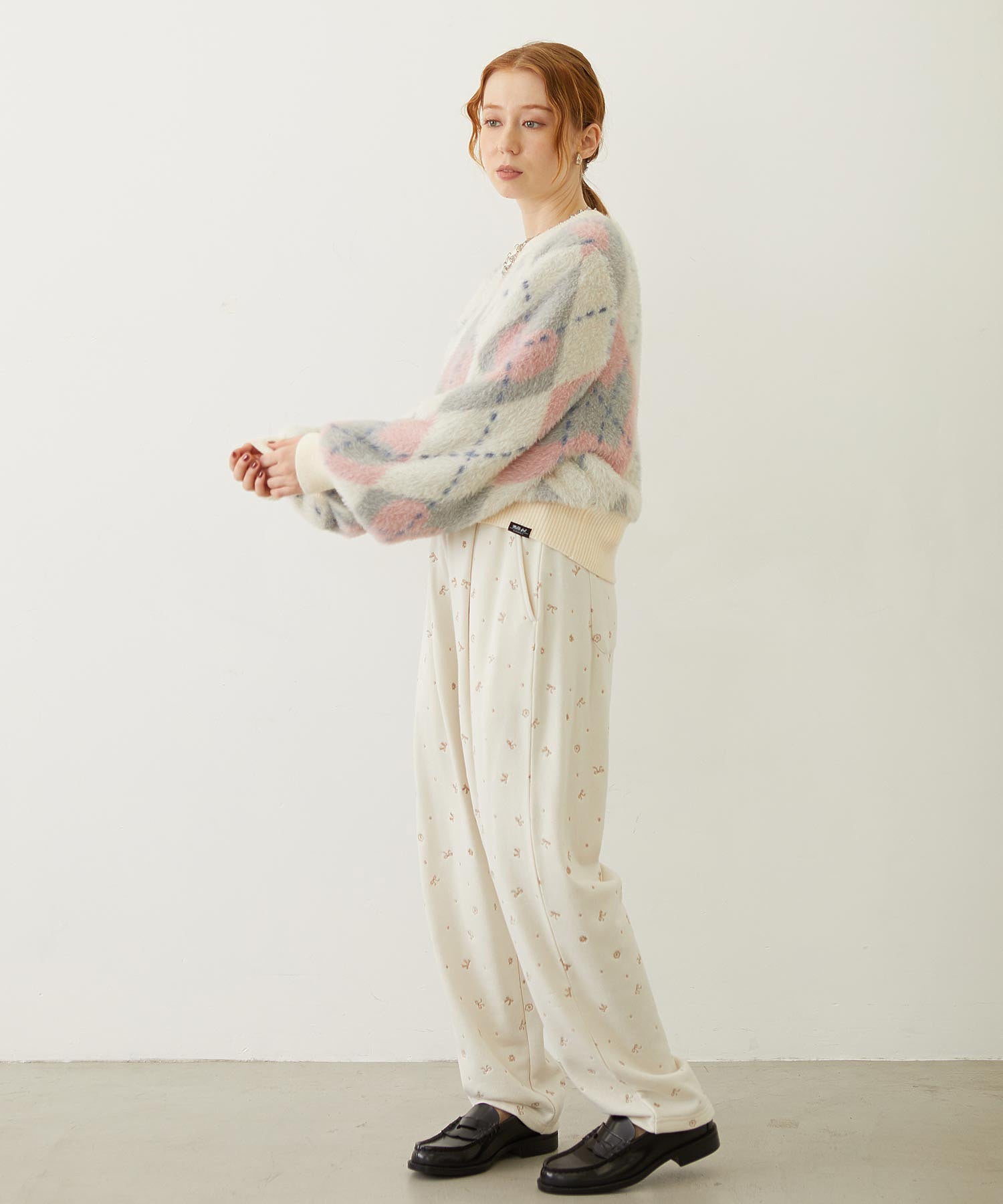 HEART ARGYLE KNIT TOP