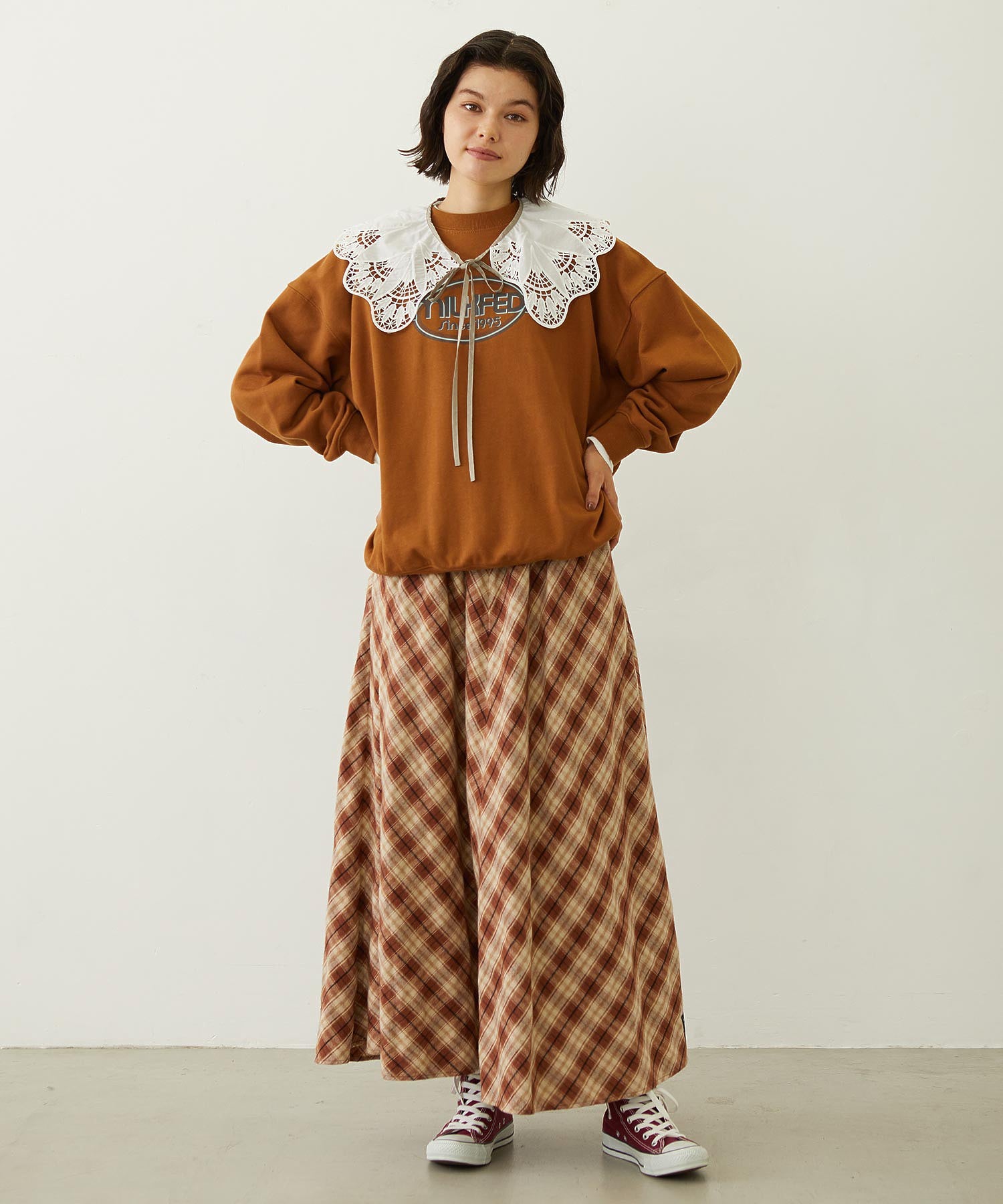 CIRCLE LOGO SWEAT TOP