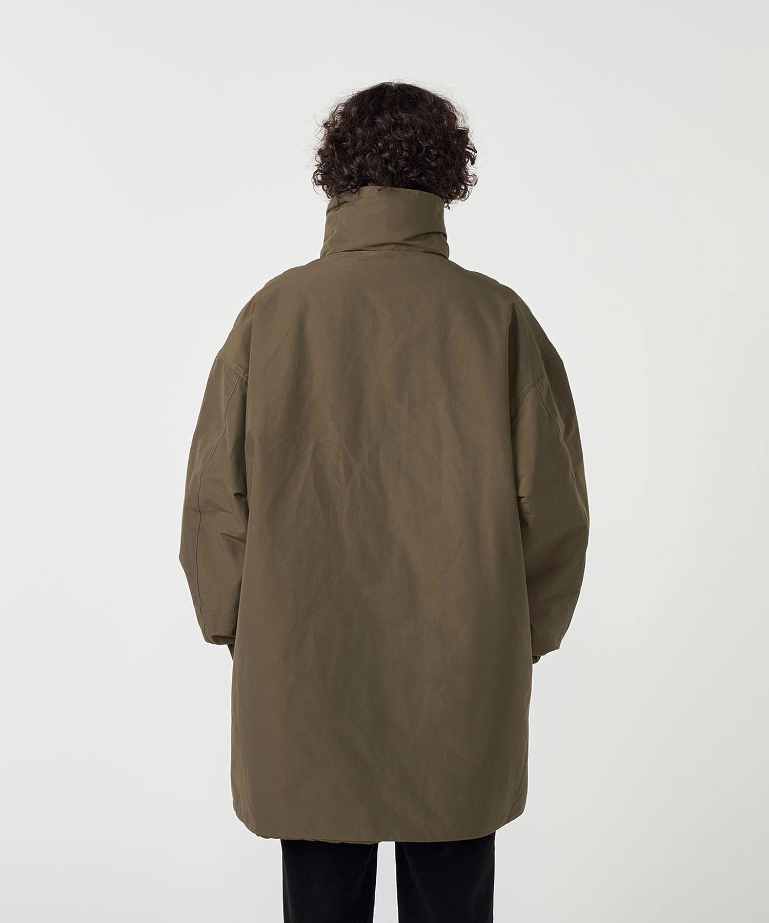 参考画像（身長：177cm 着用サイズ：M）※当サイトにMサイズの展開はございません