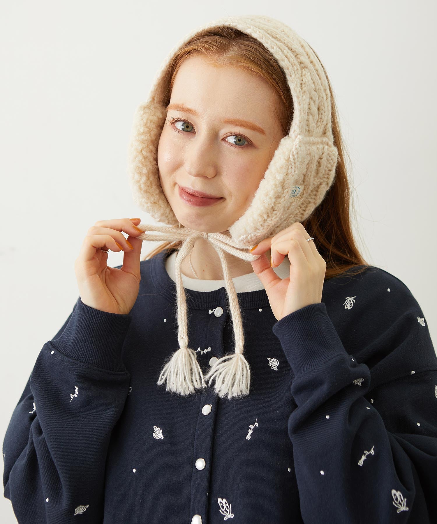 KNIT EAR MUFF