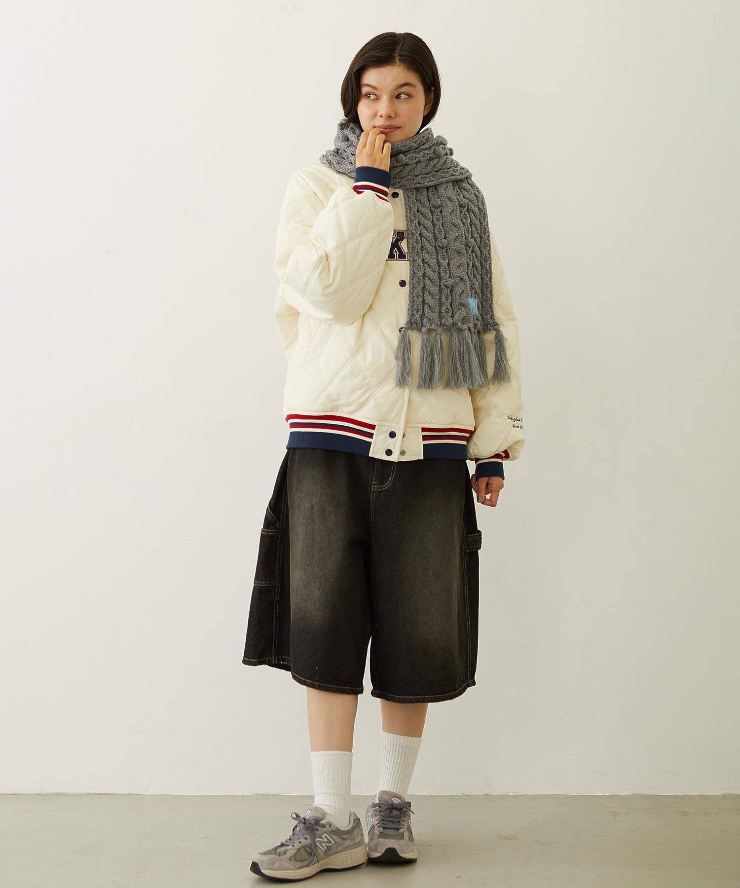 CABLE KNIT STOLE