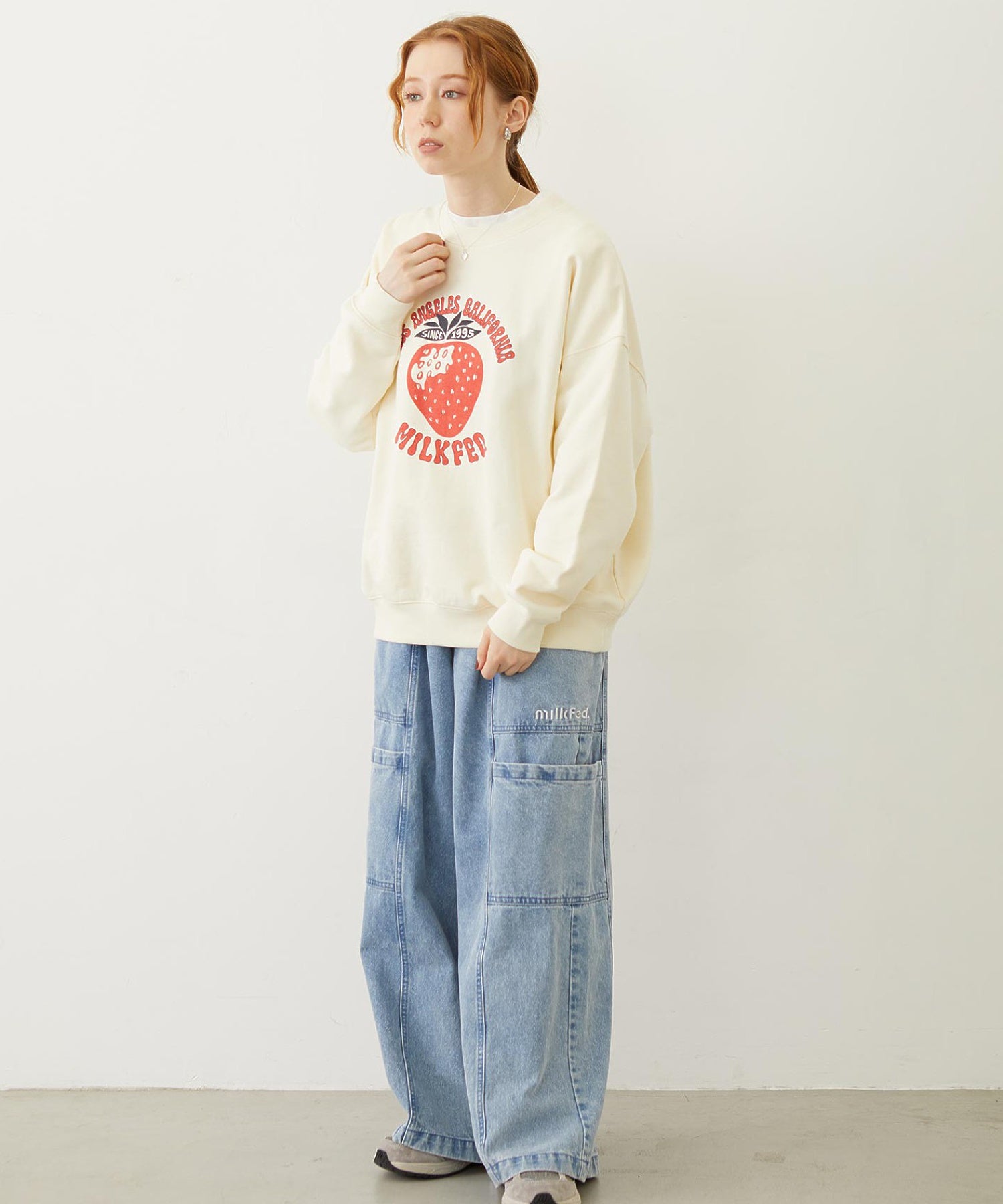 STRAWBERRY SWEAT TOP