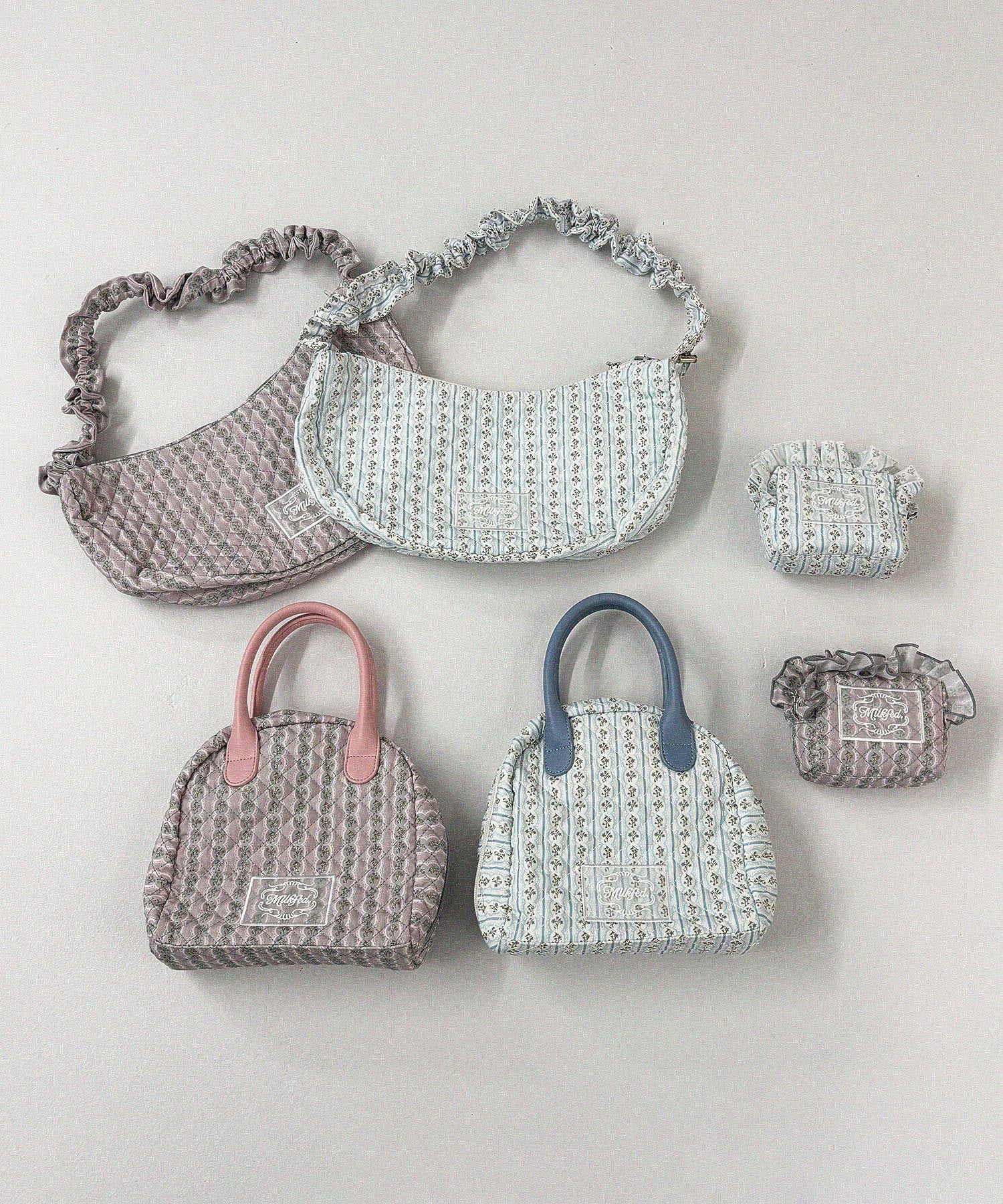 STRIPED FLOWER QUILTED SHOULDER BAG