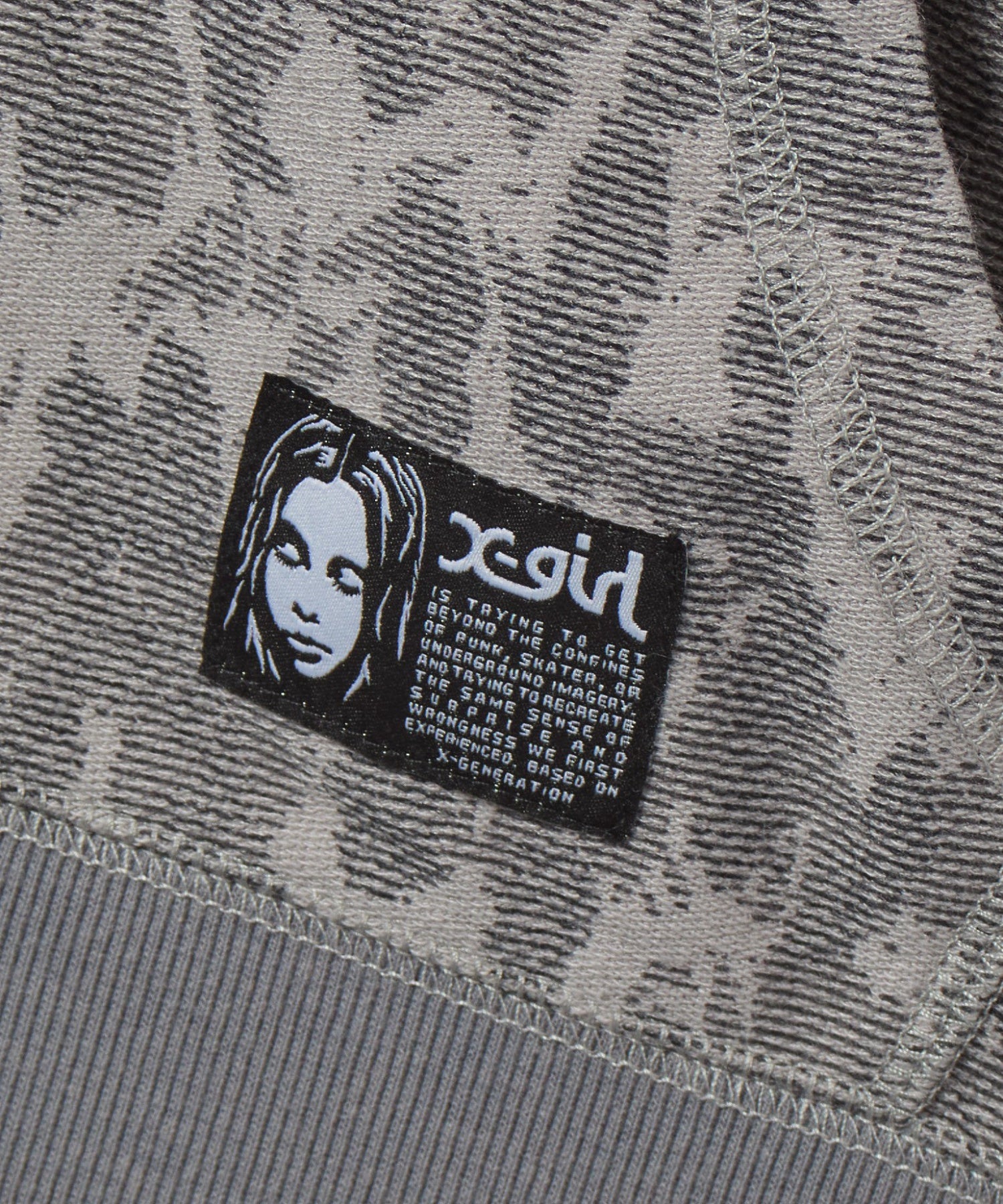 LEOPARD COMPACT ZIP UP HOODIE