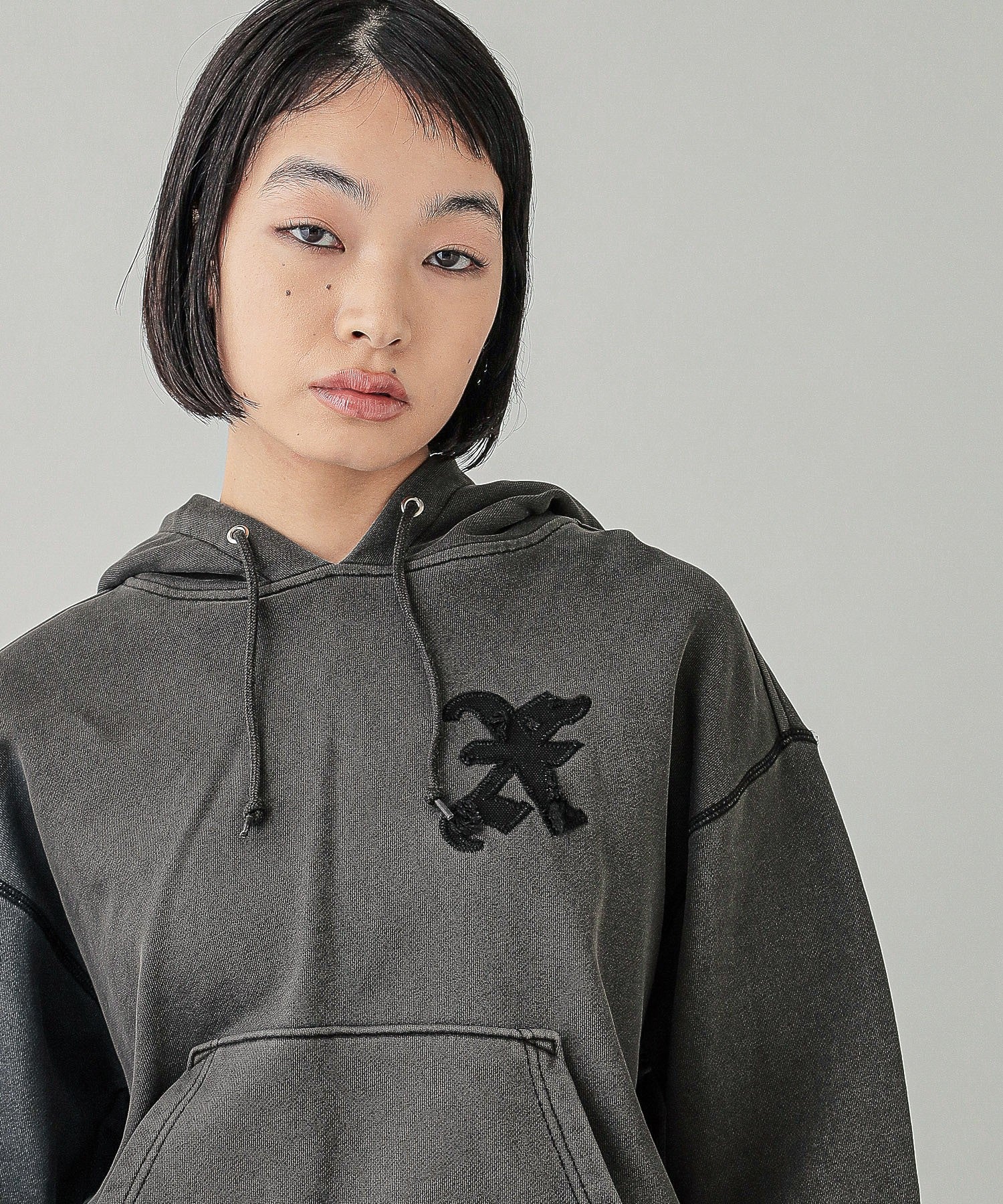 FADED X PATCH SWEAT HOODIE