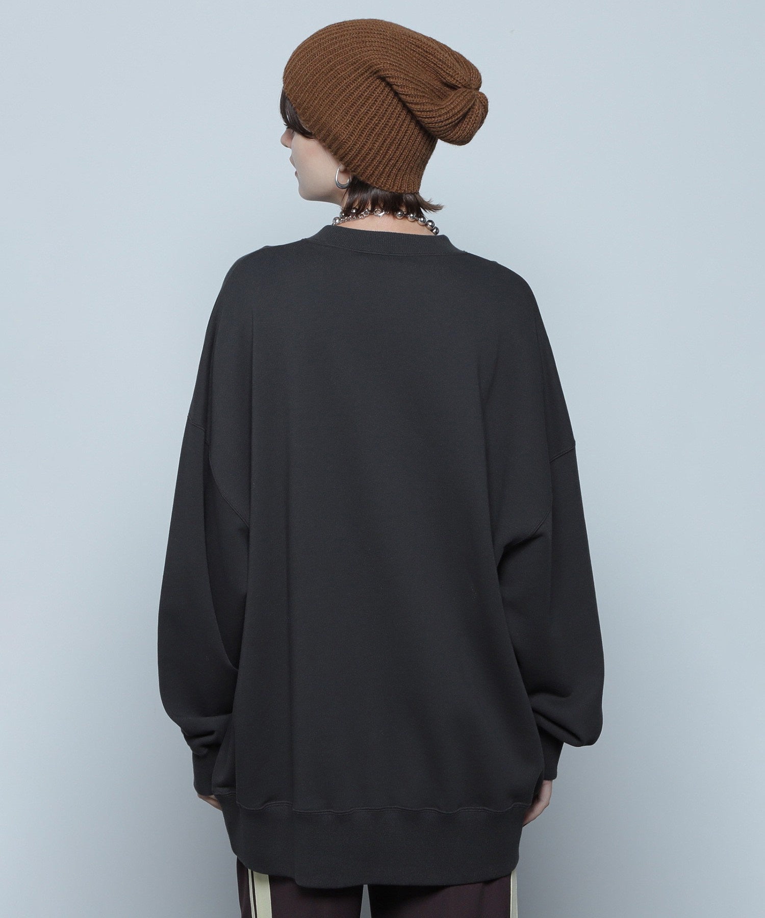 QUEEN エンブロイダリービッグスウェット