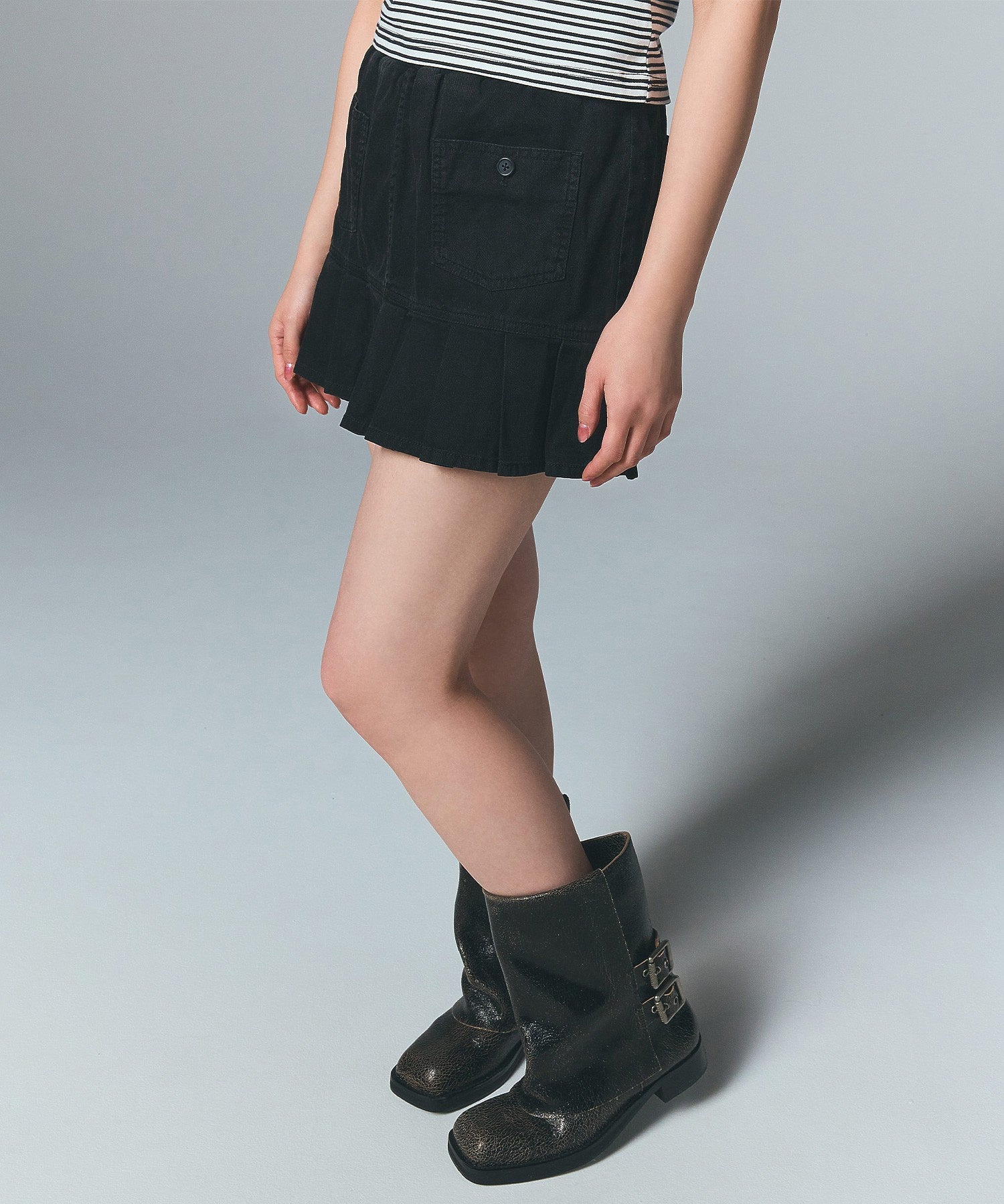 WAIST RIB PLEATED MINI SKIRT