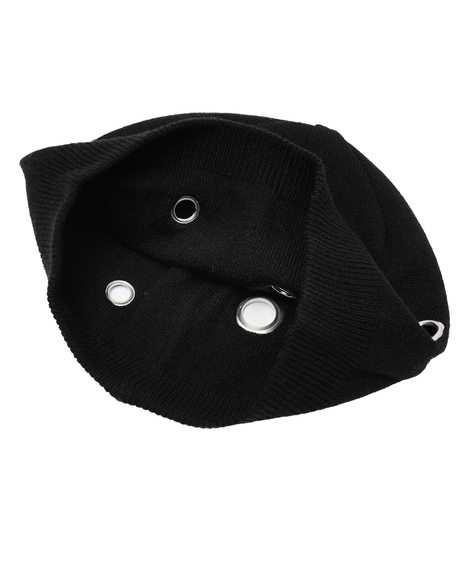 EYELET BEANIE