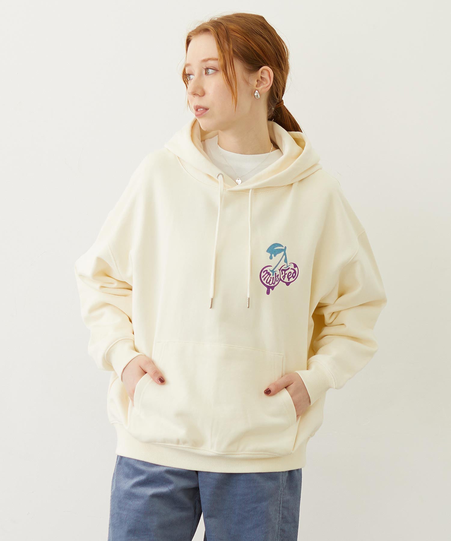 MELTY CHERRY SWEAT HOODIE