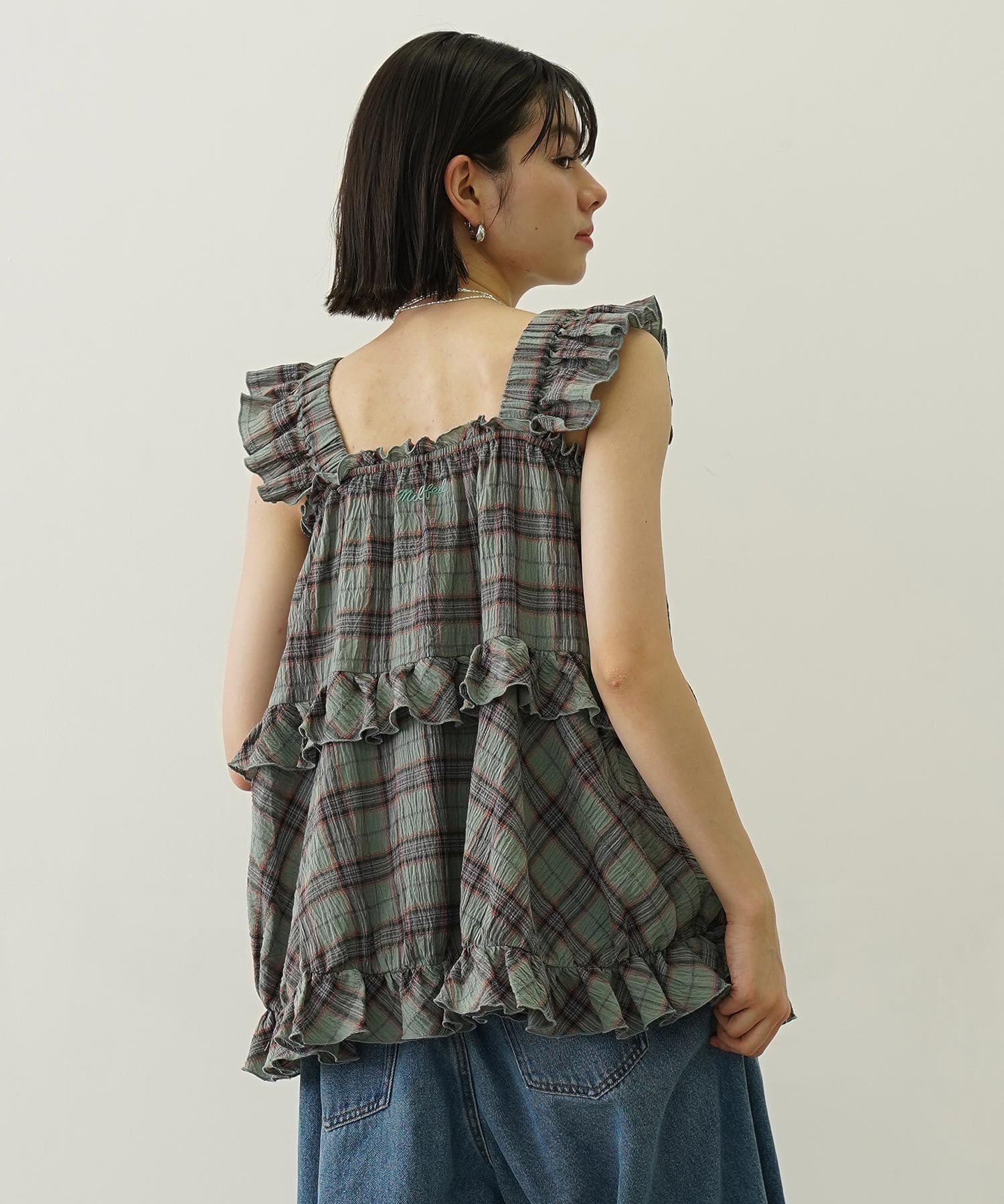 PLAID TIERED TOP