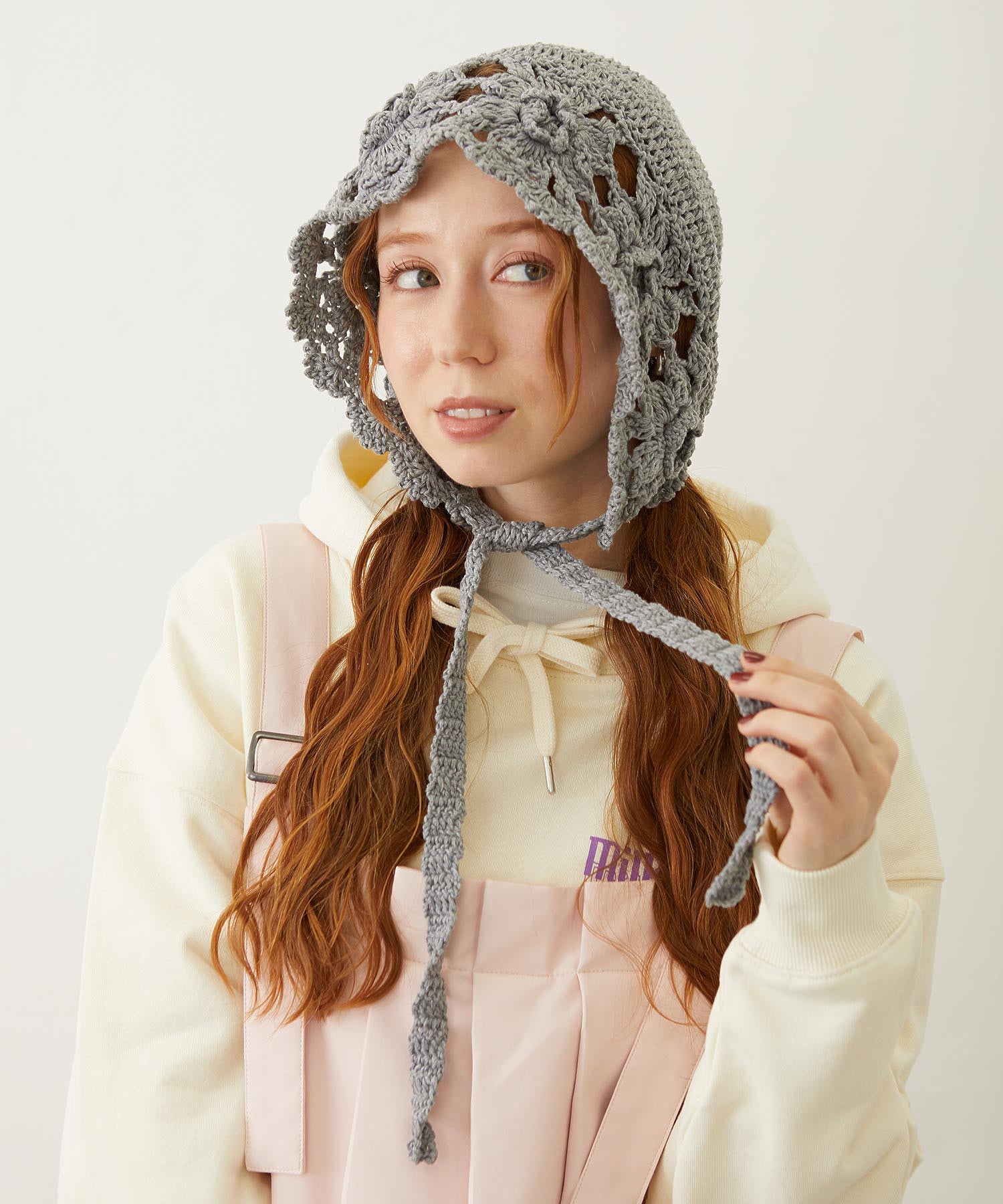 FLOWER KNIT BONNET