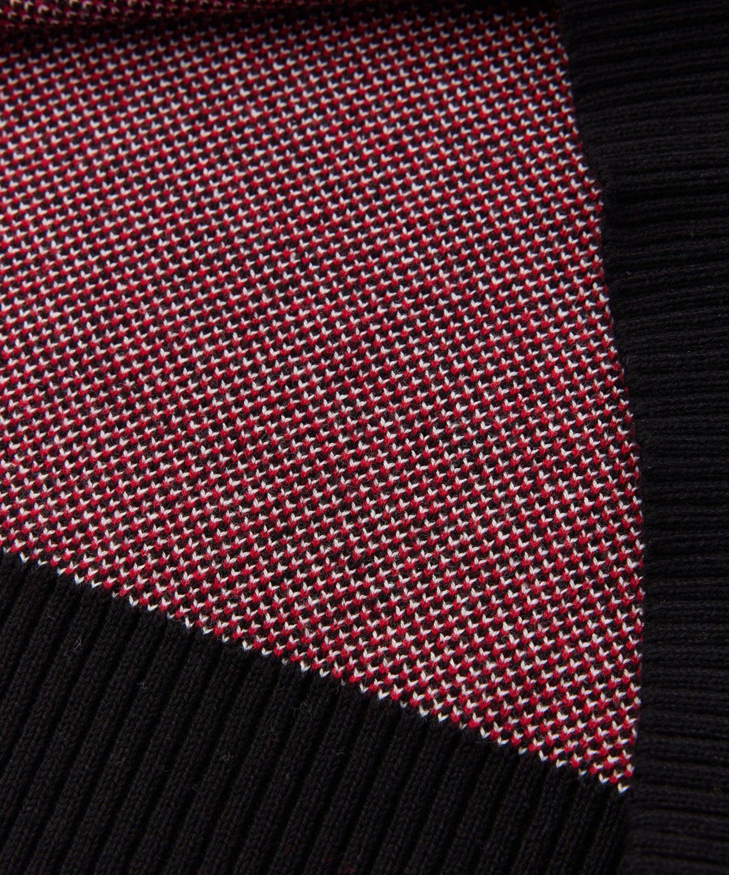 STRAWBERRY AND LOGO JACQUARD KNIT TOP