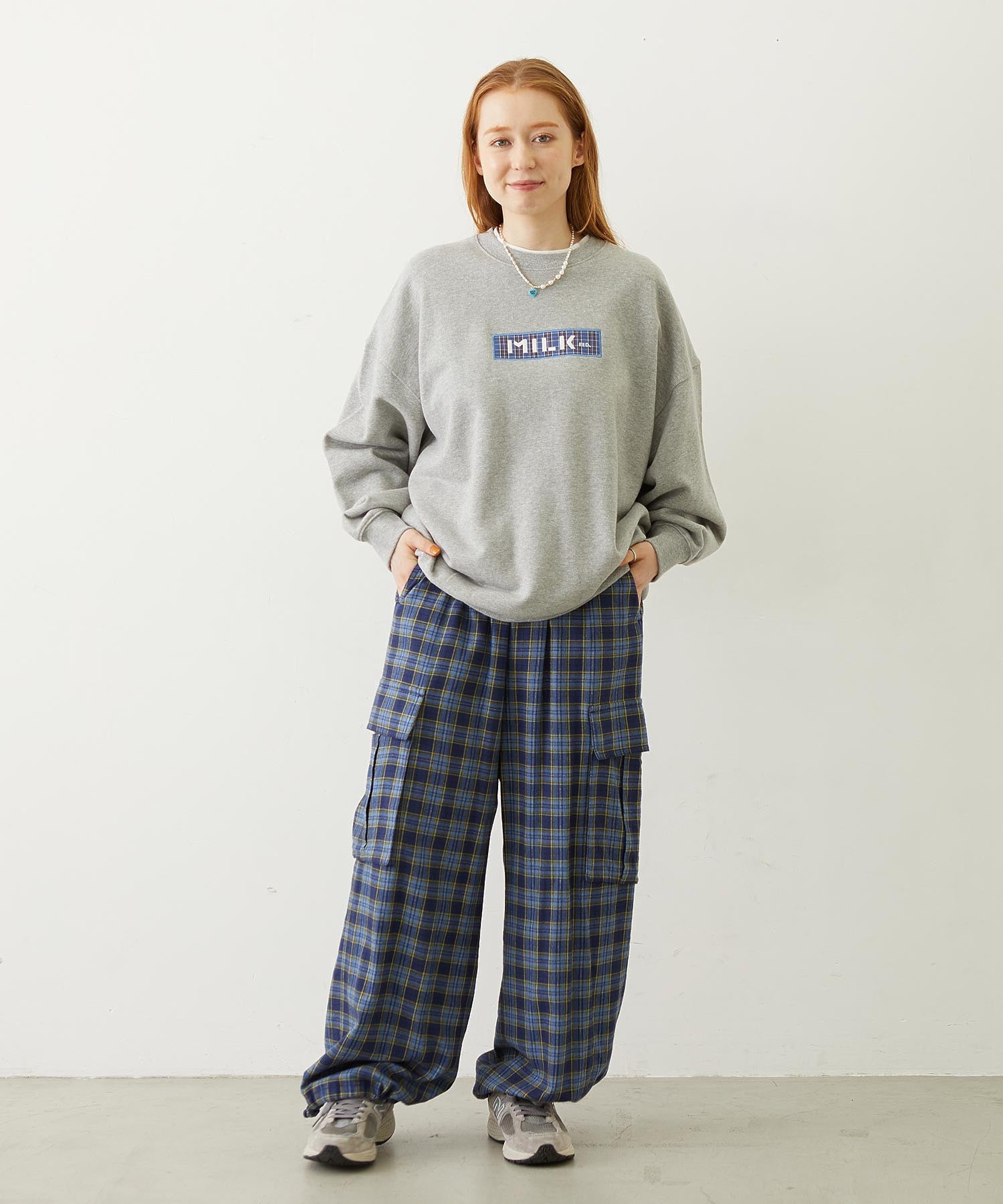 CHECKERED BAR LOGO SWEAT TOP