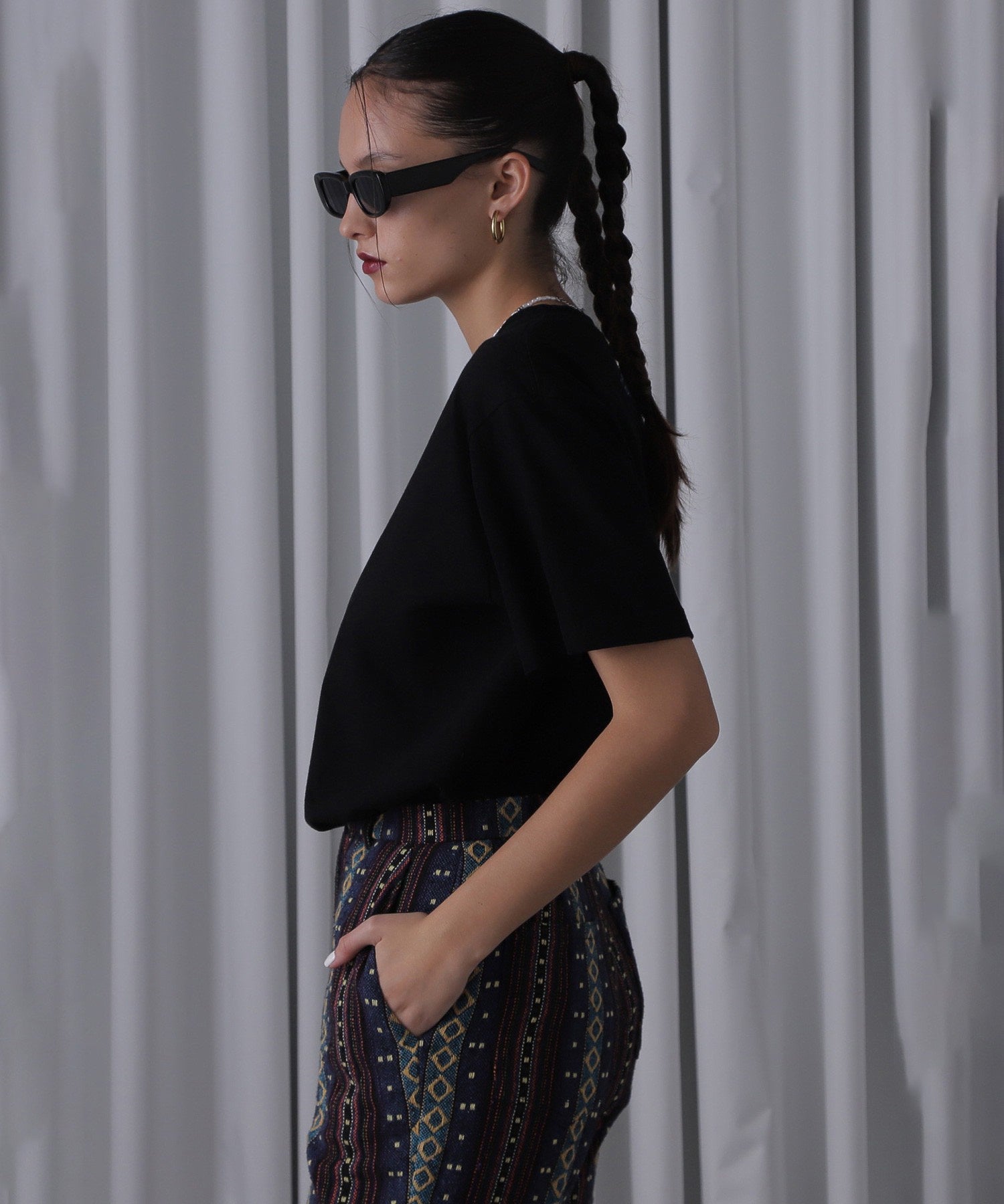 purple ROSE Tシャツ