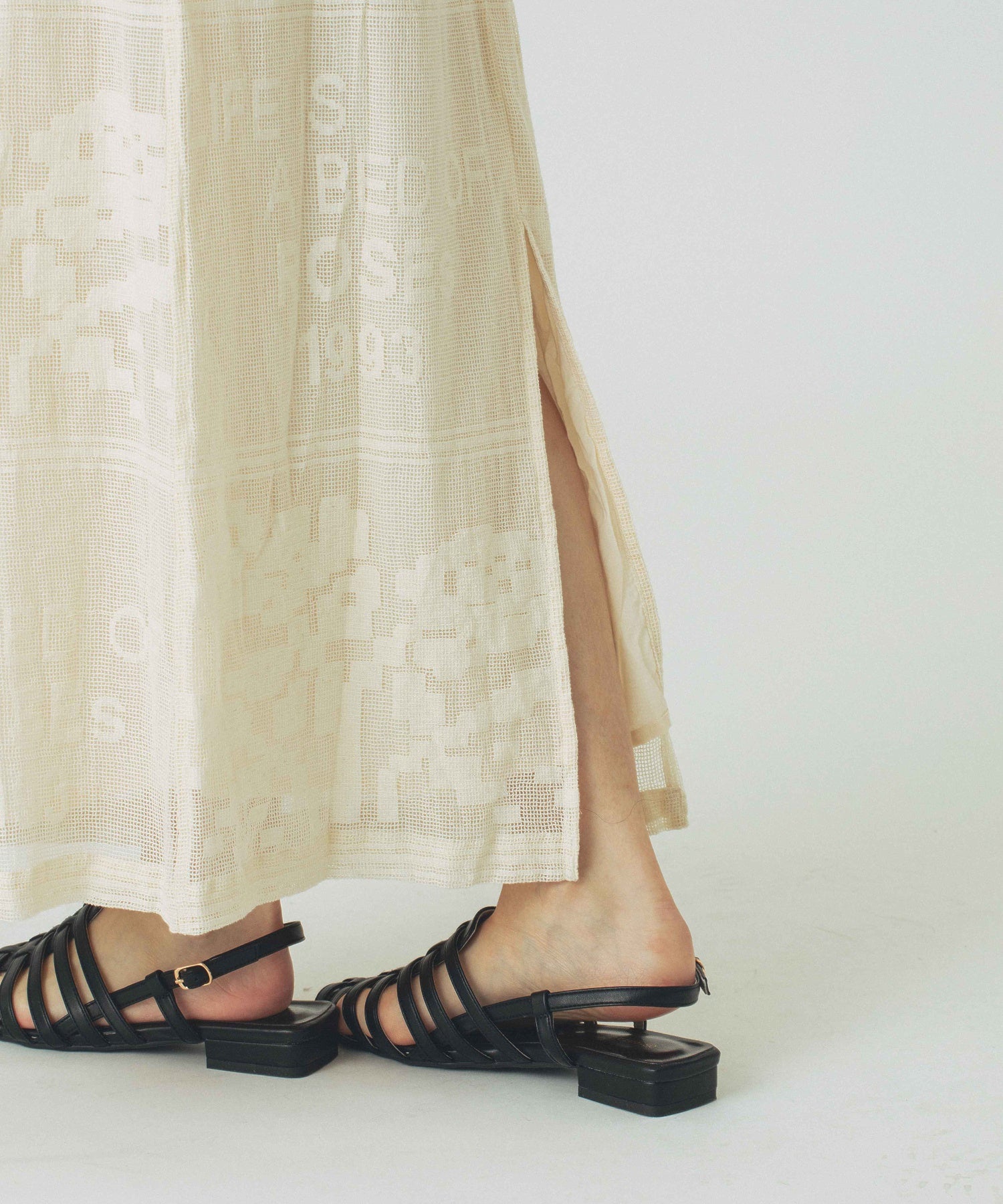 ORIGINAL LACE SKIRT
