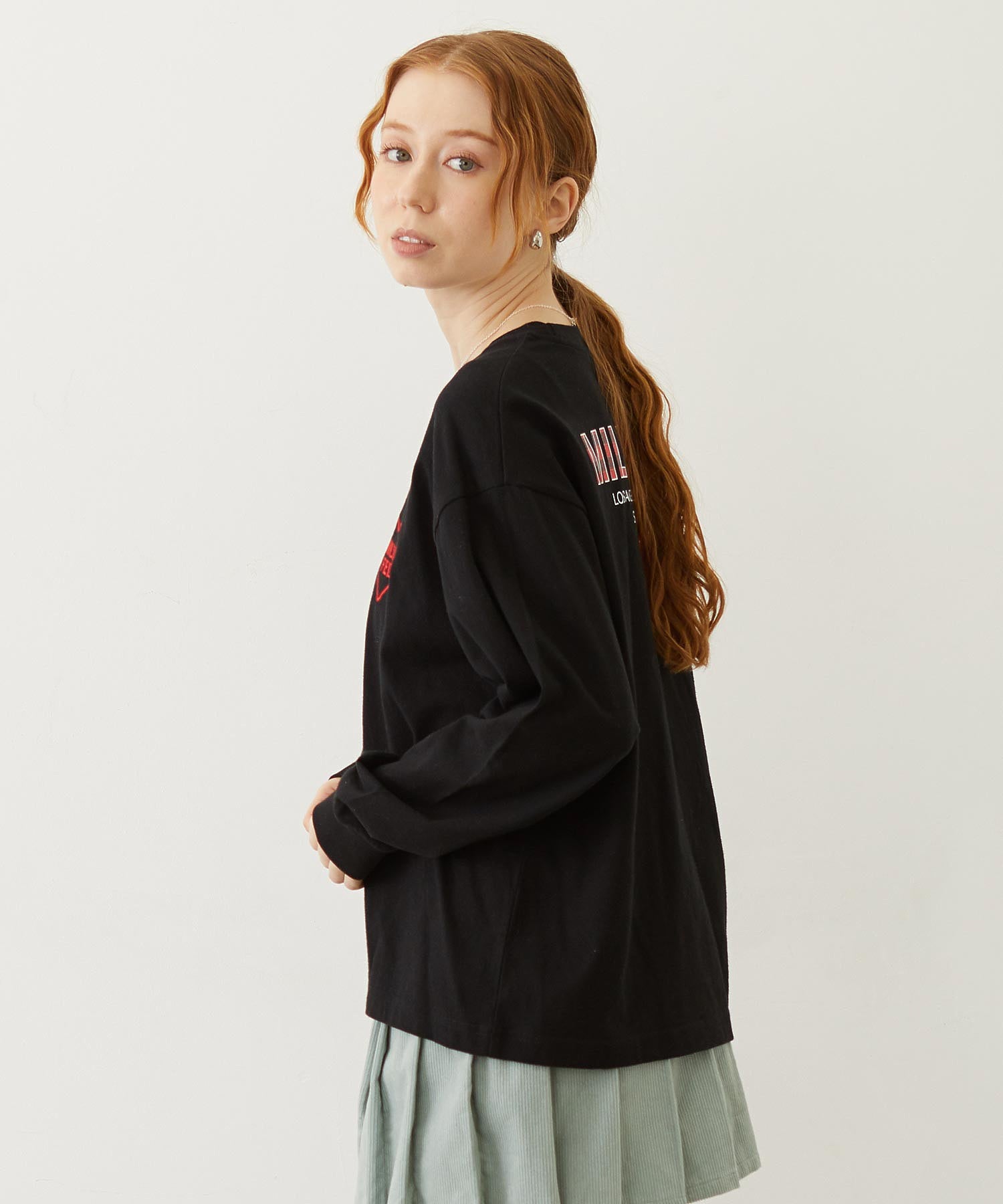 MILKFED. PLAID LOGO L/S TEE