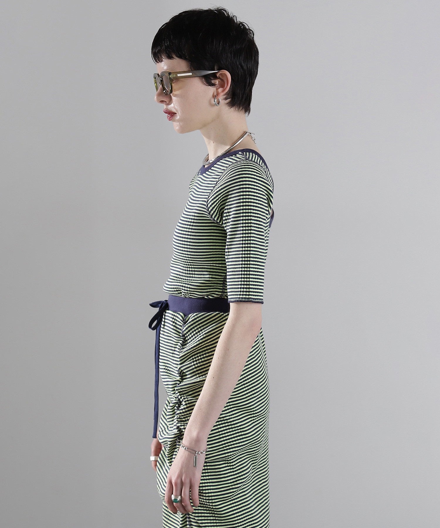 マルチボーダートップス